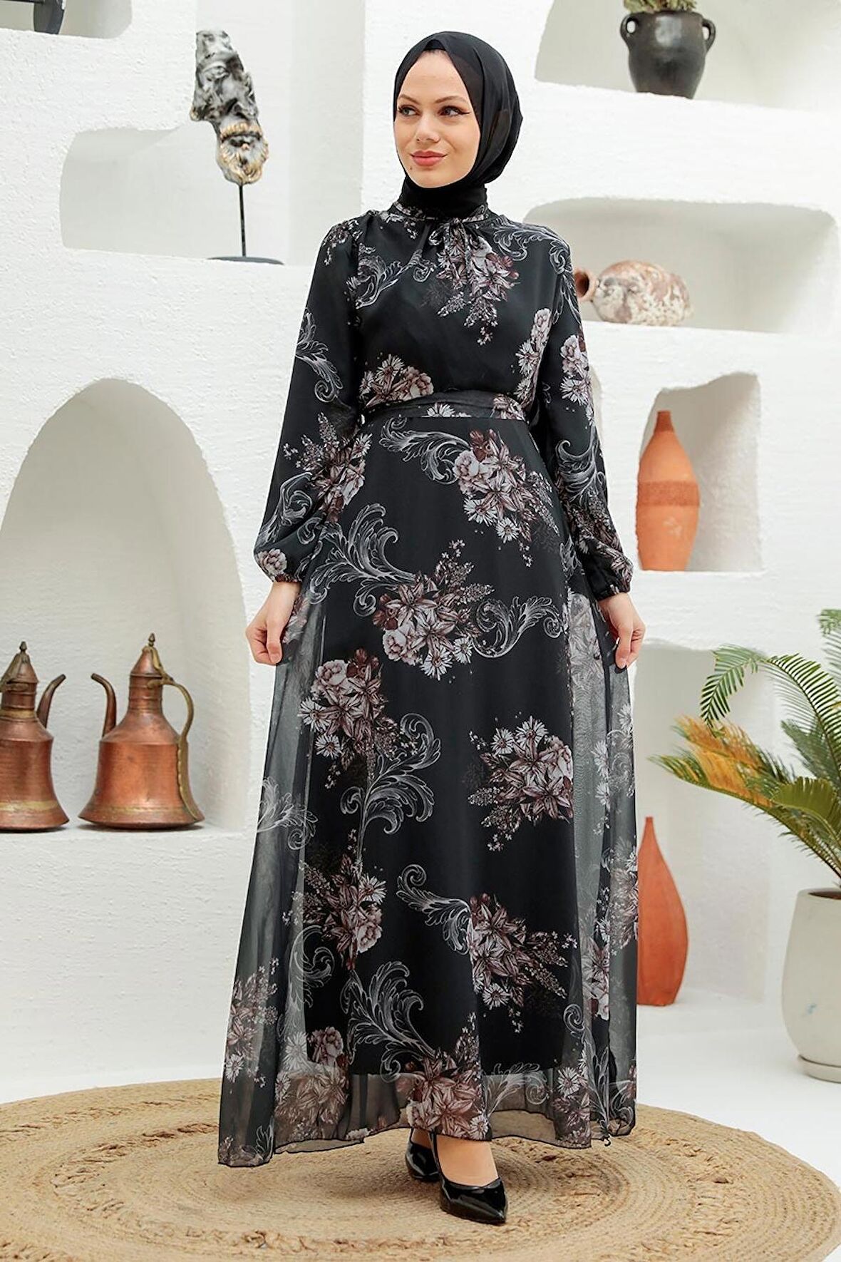 Çiçek Desenli Siyah Tesettür Elbise 279013S