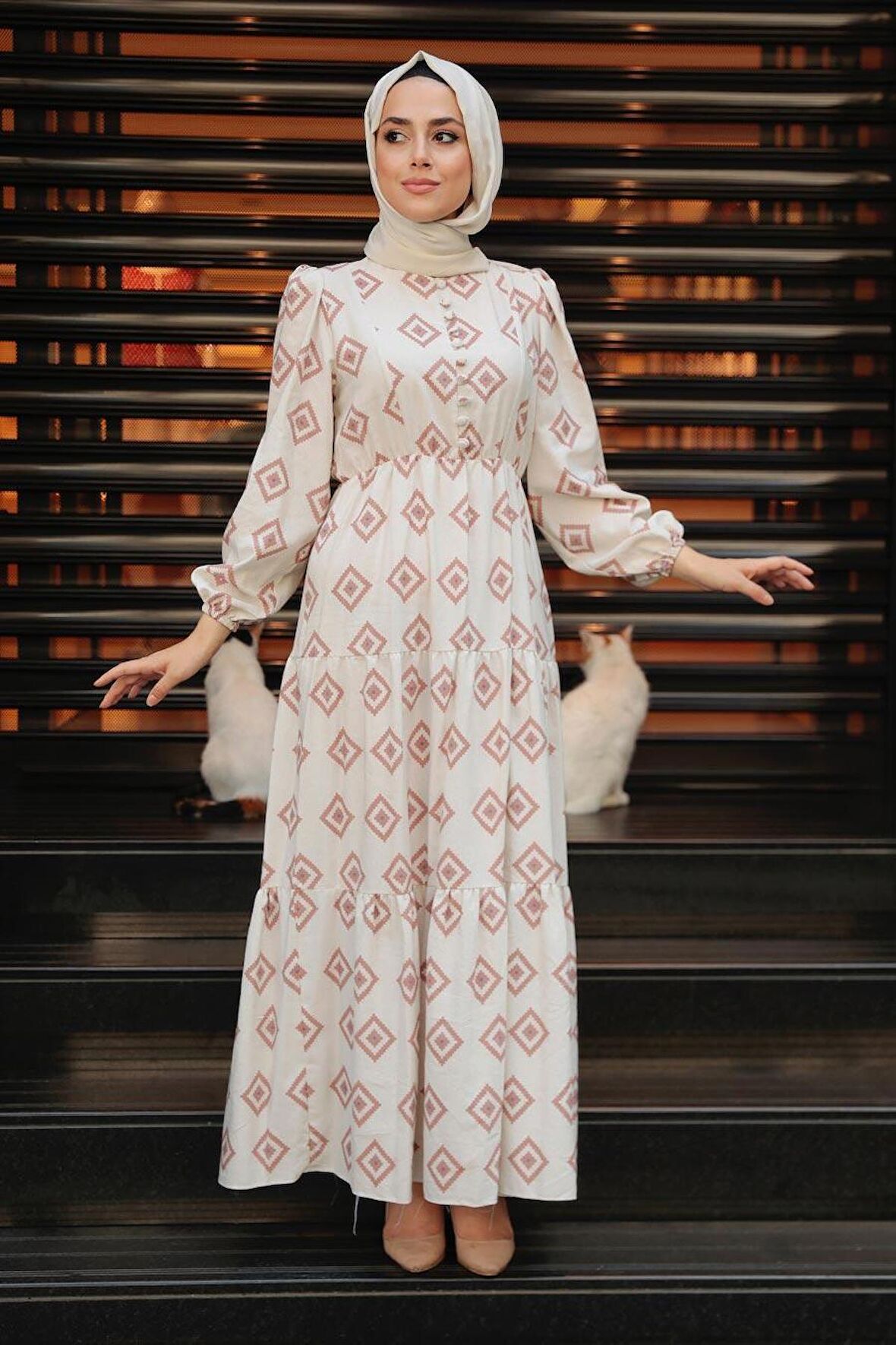 Desenli Koyu Somon Tesettür Elbise 10229KSMN