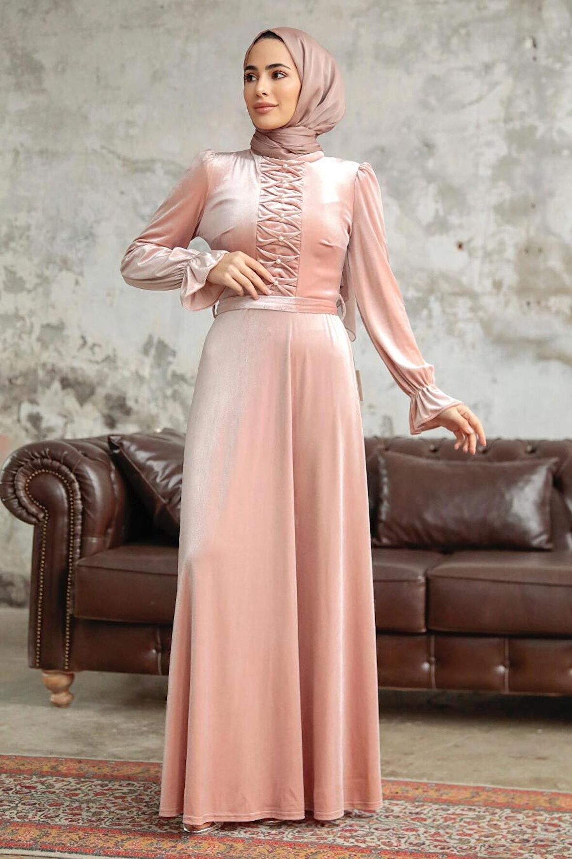 Neva Style - İnci Detaylı Somon Tesettür Kadife Elbise 37091SMN