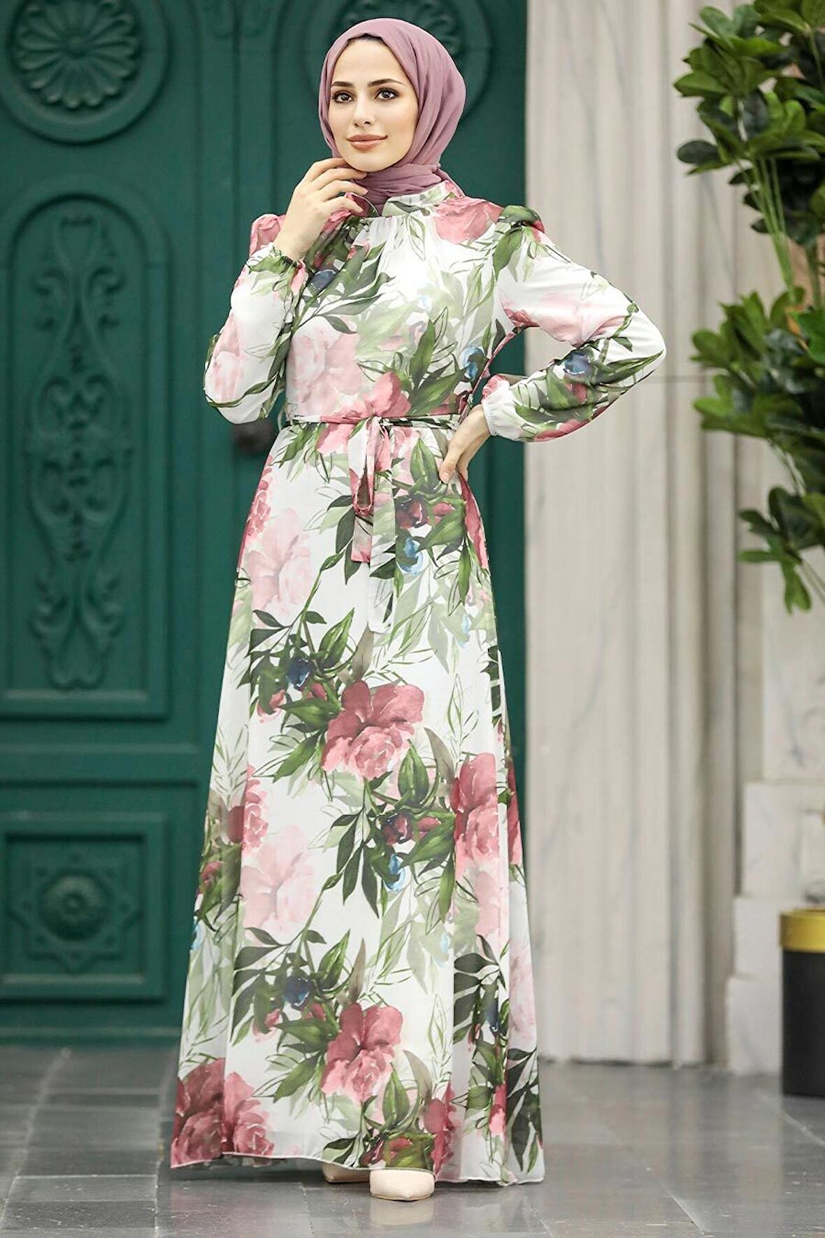 Çiçek Desenli Ekru Tesettür Elbise 27932E