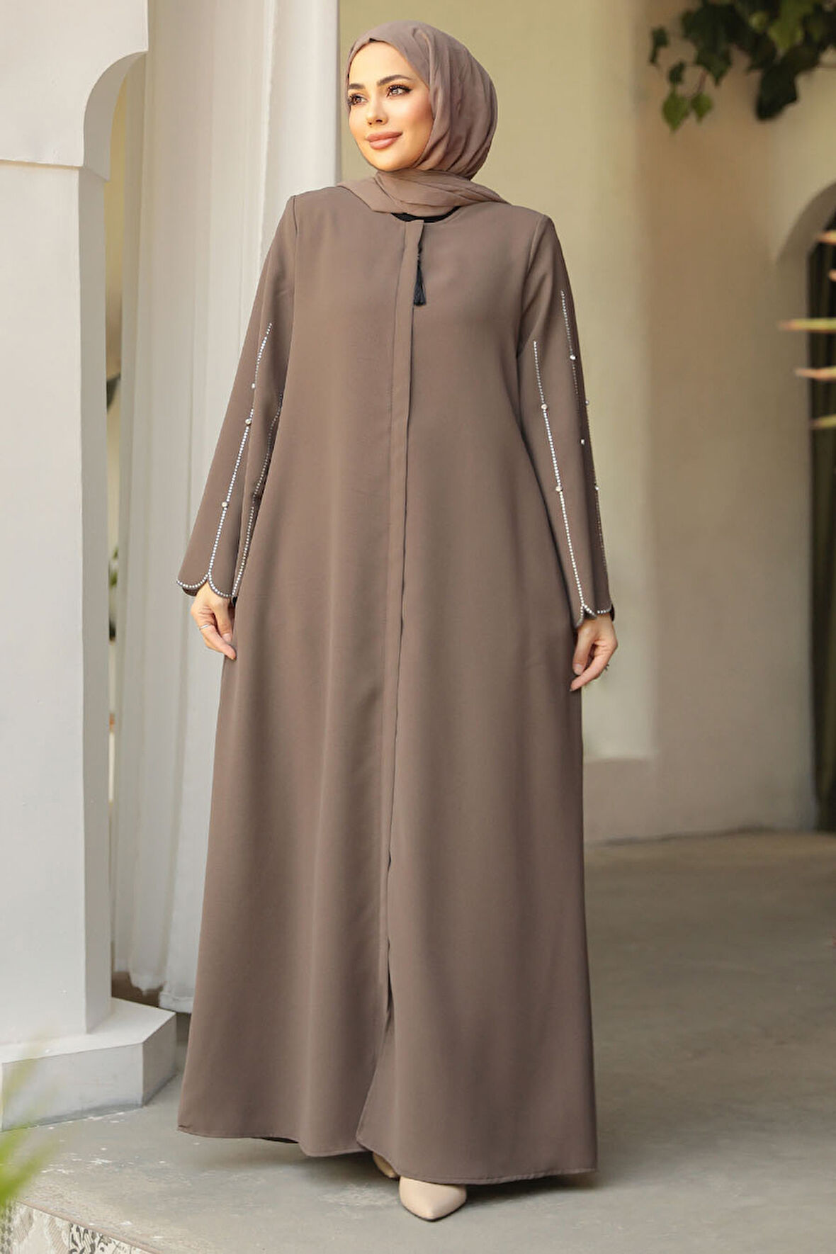 Kolları İşlemeli Vizon Tesettür Abaya 2634V