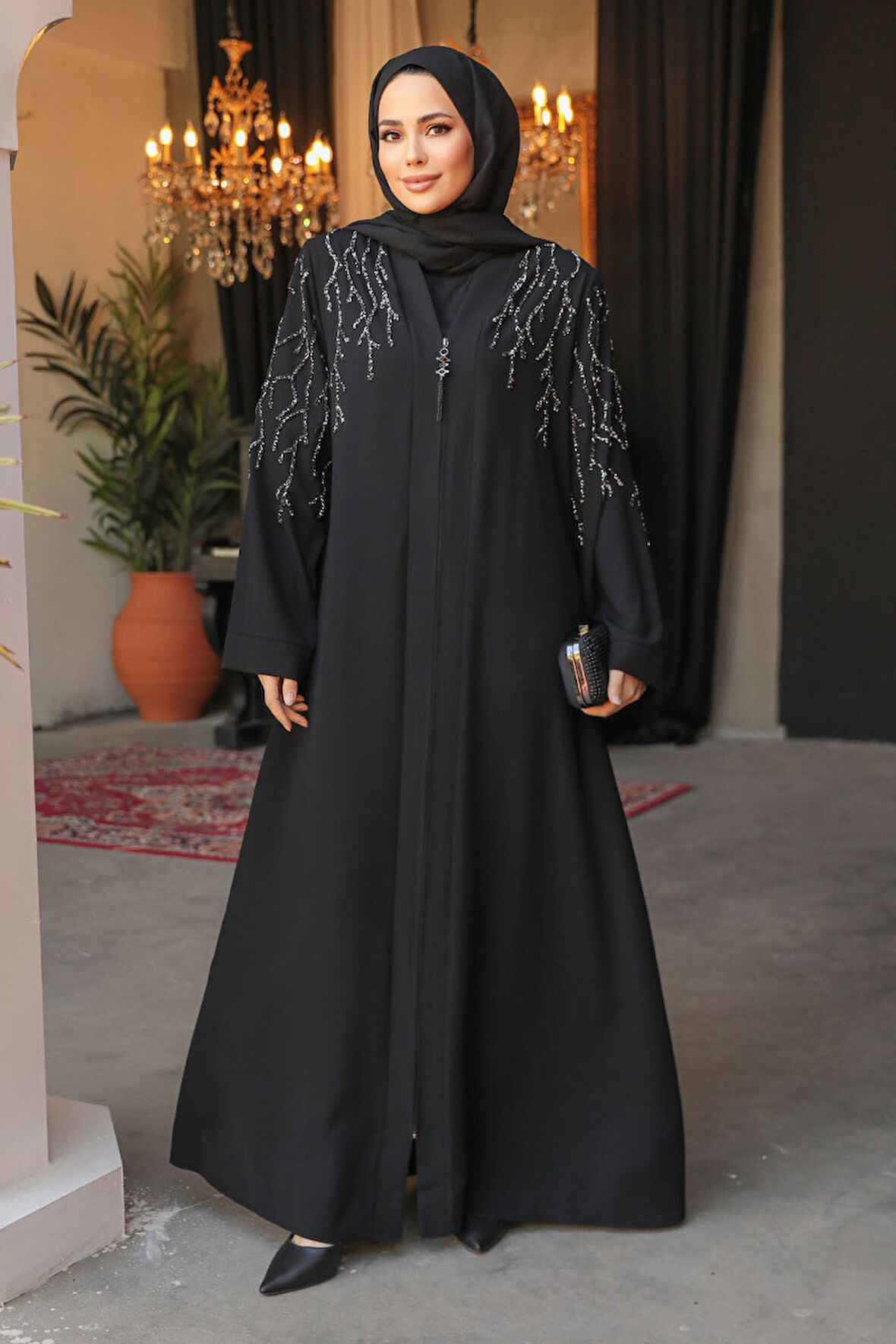 Boncuk İşlemeli Siyah Tesettür Abaya 29110S