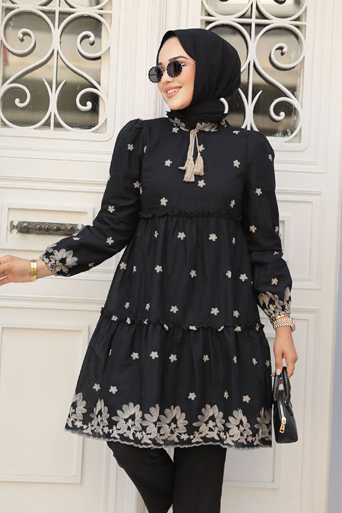 Desenli Siyah Tesettür Tunik 13821S