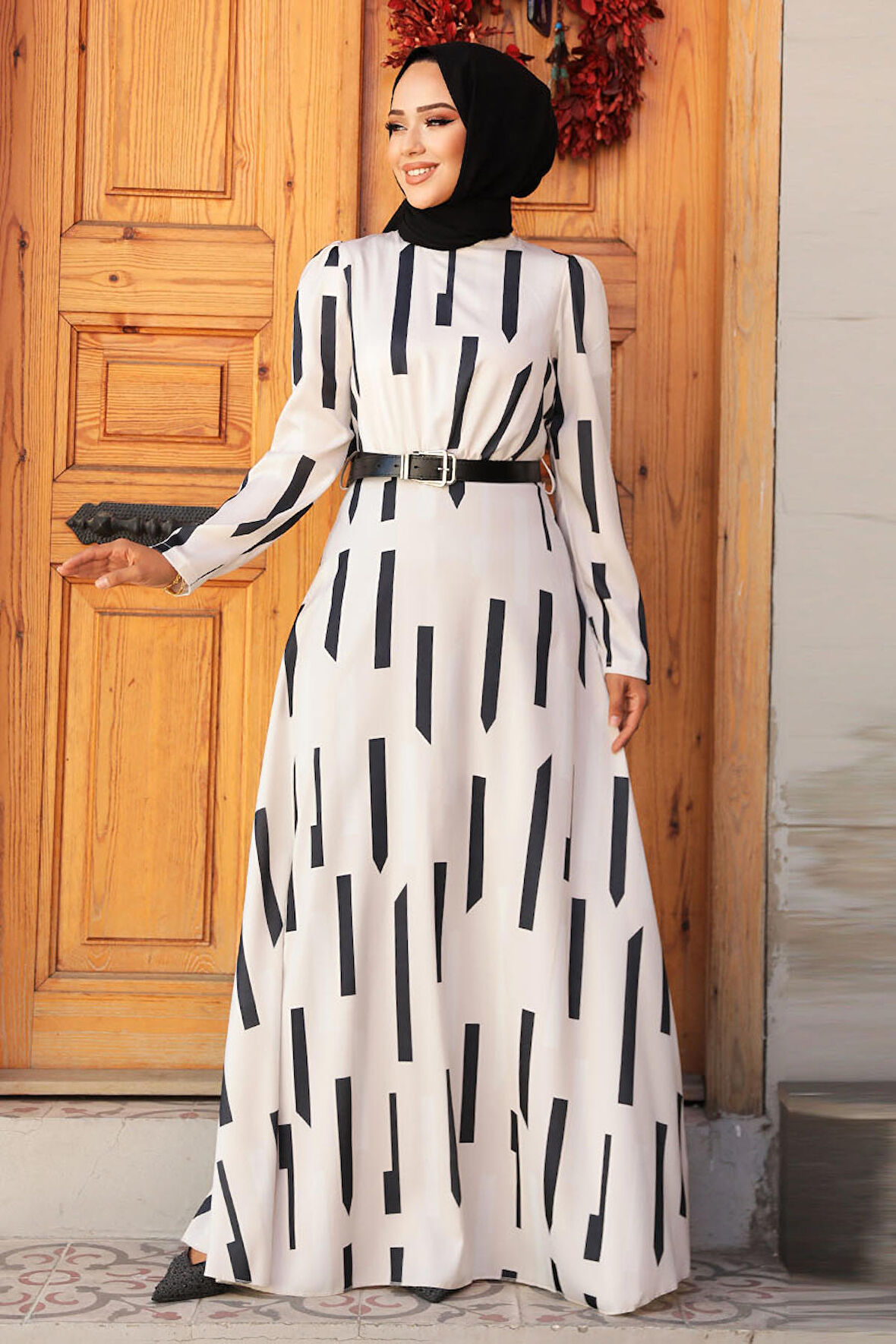 Desenli Siyah Tesettür Elbise 4645S