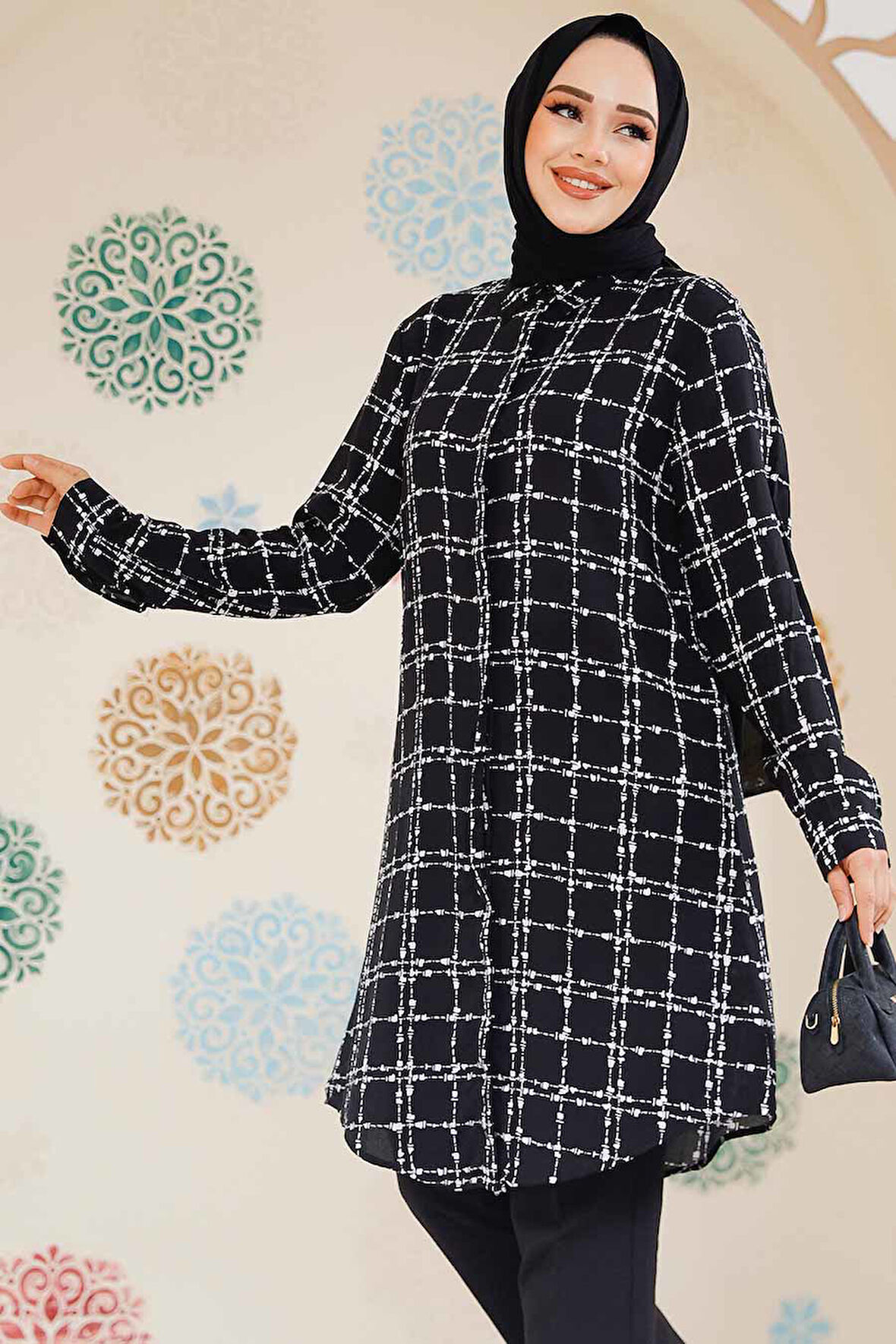Desenli Siyah Tesettür Tunik 11717S