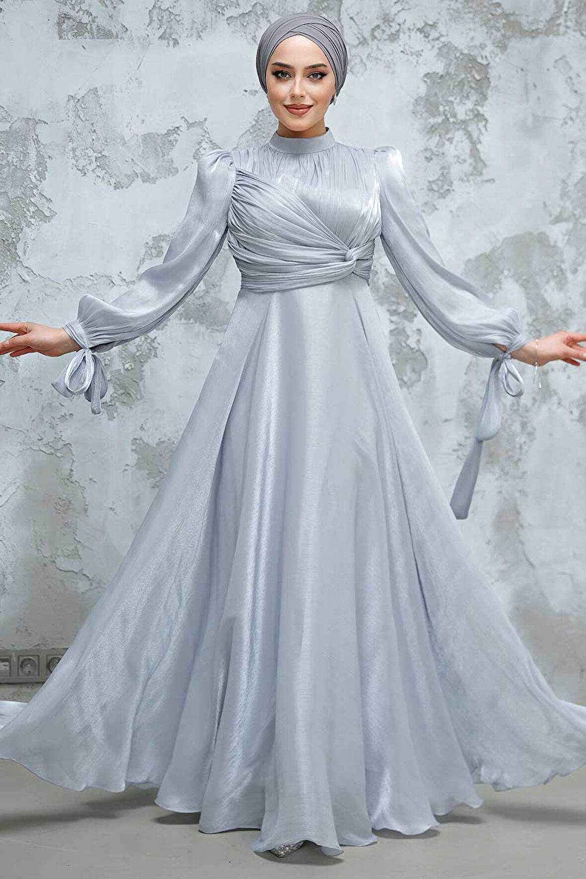 Drape Detaylı Gri Tesettür Abiye Elbise 4823GR