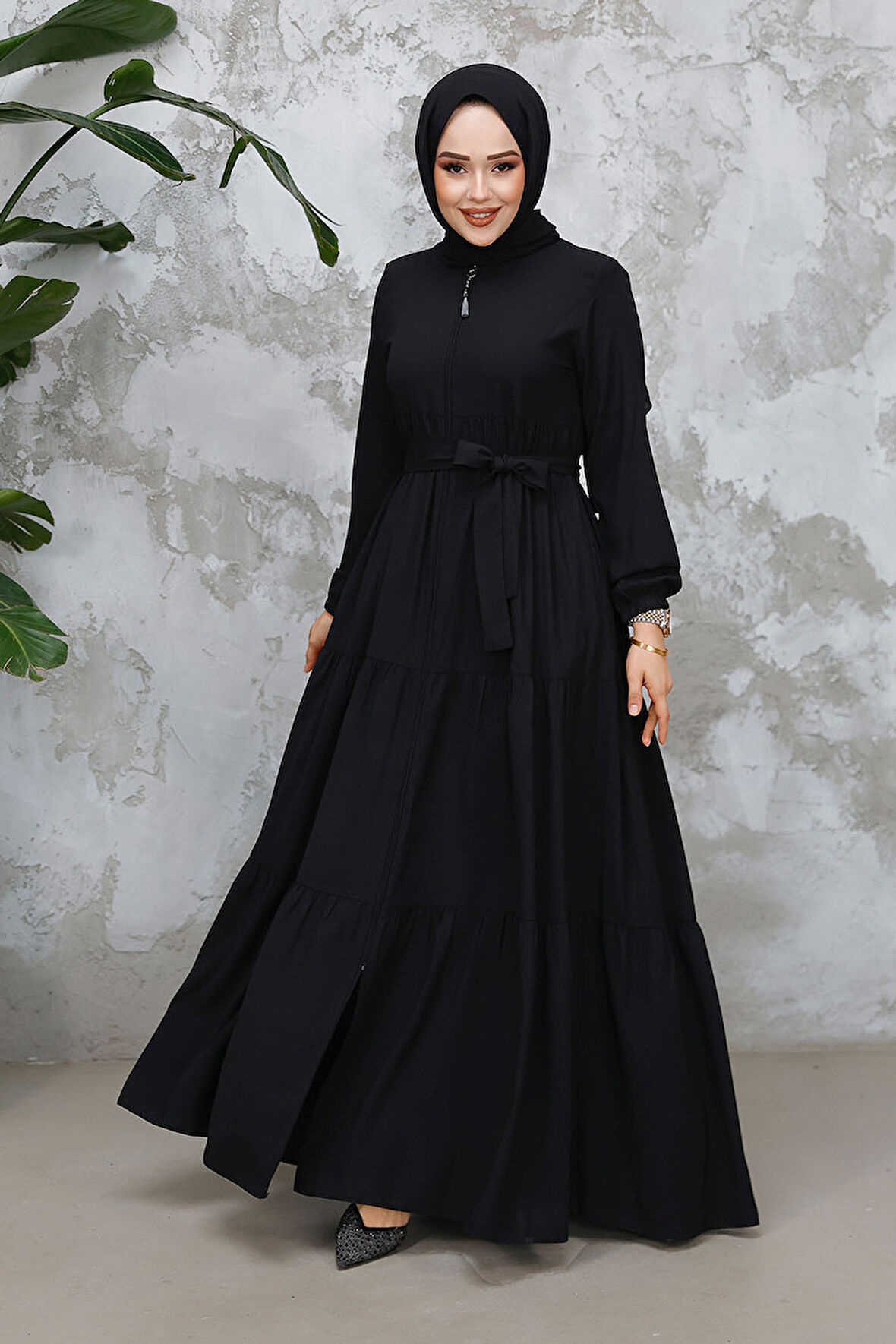 Kat Piliseli Siyah Tesettür Abaya 80781S