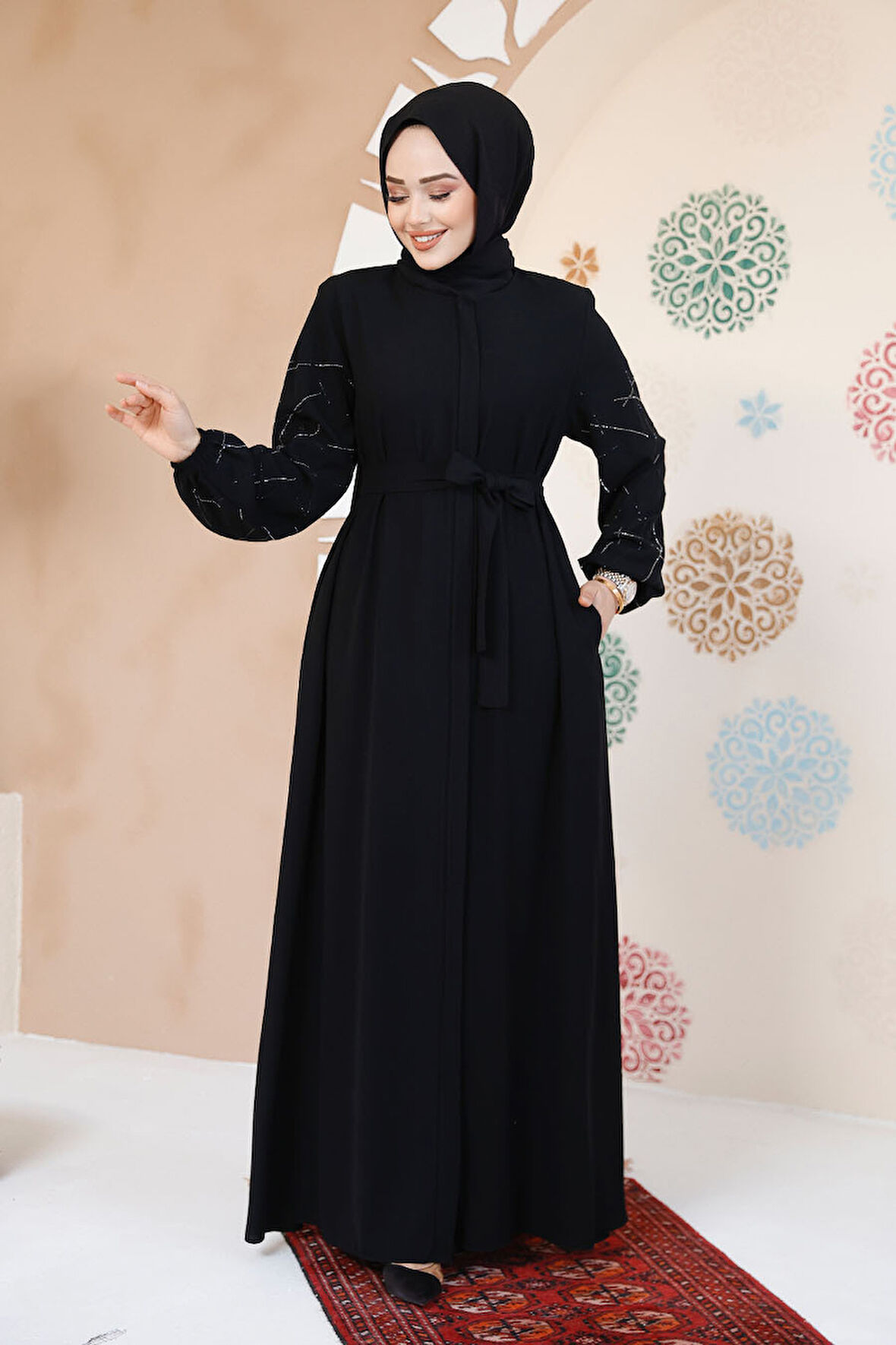 Kolları Desenli Siyah Tesettür Abaya 61366S