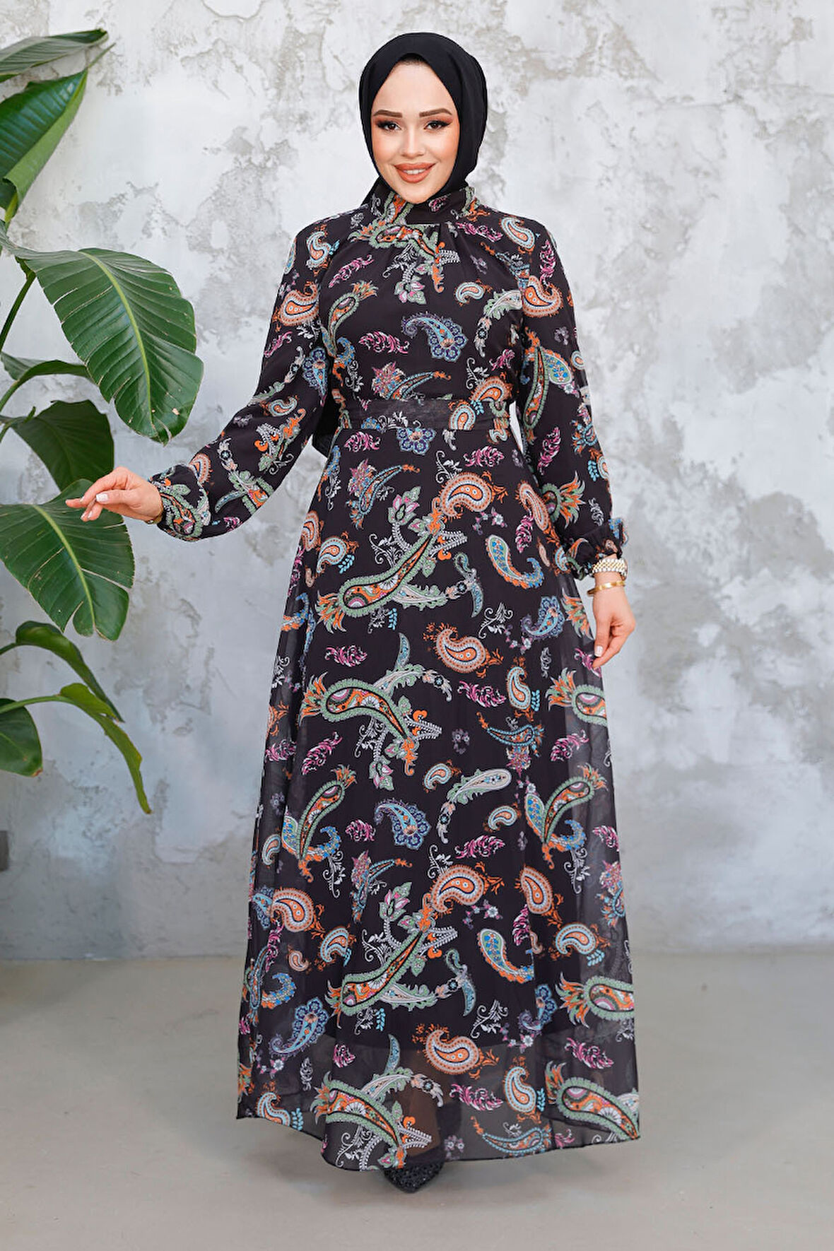 Çiçek Desenli Siyah Turuncu Tesettür Elbise 52681ST