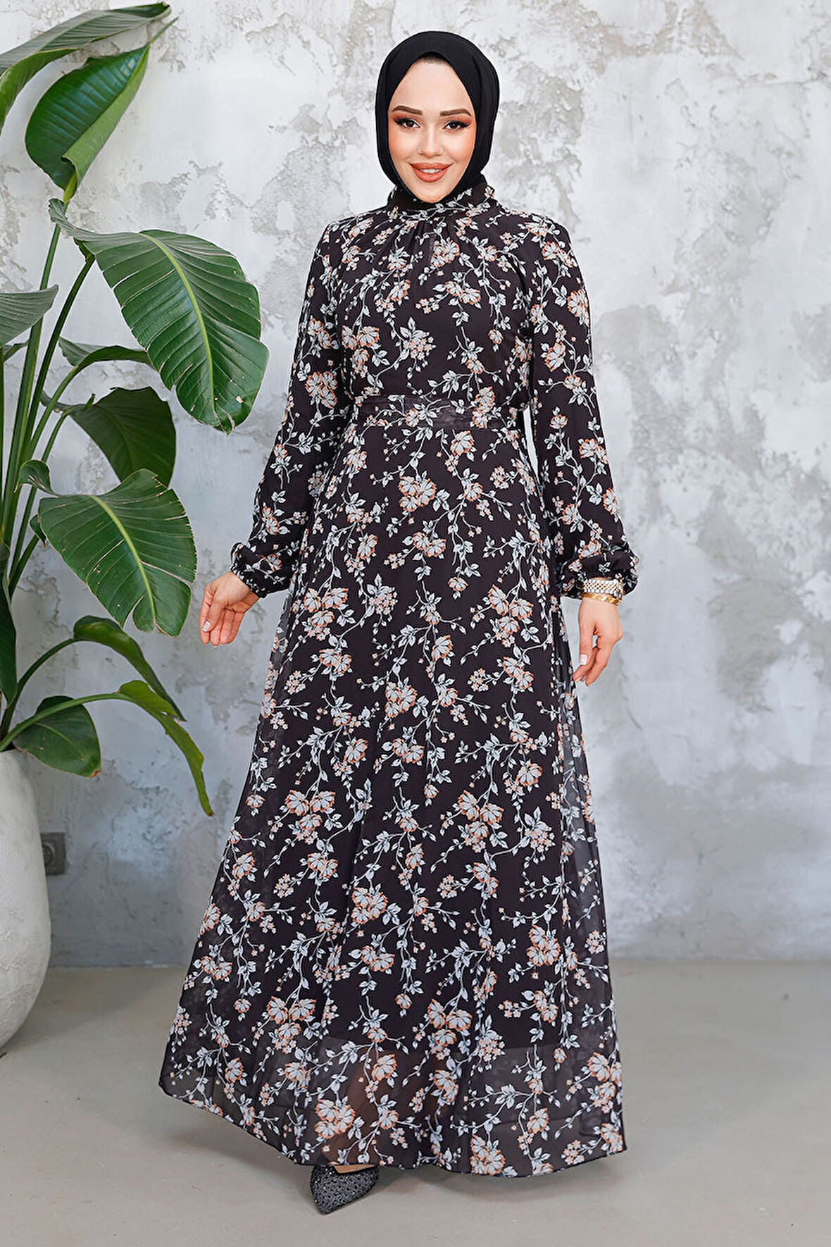 Çiçek Desenli Siyah Tesettür Elbise 52682S