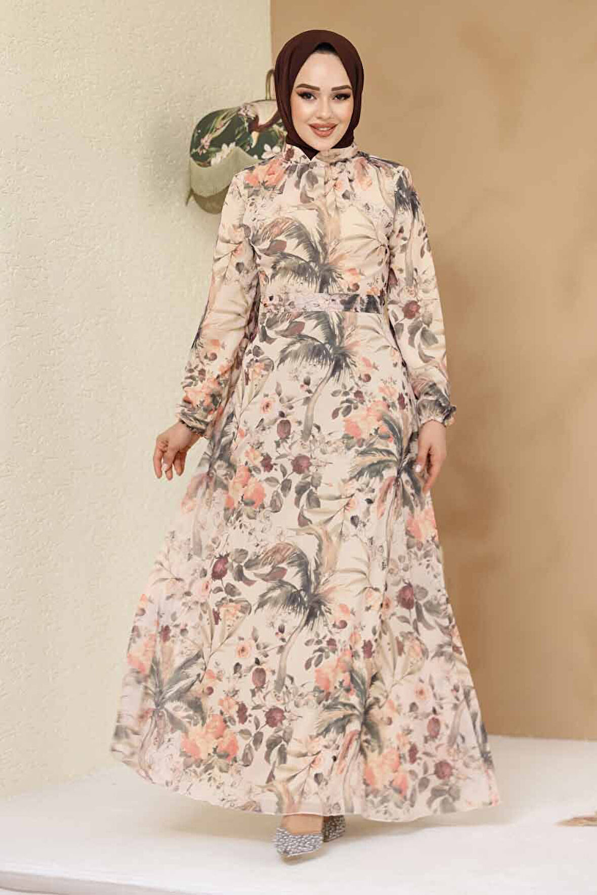 Çiçek Desenli Bej Tesettür Elbise 27988BEJ