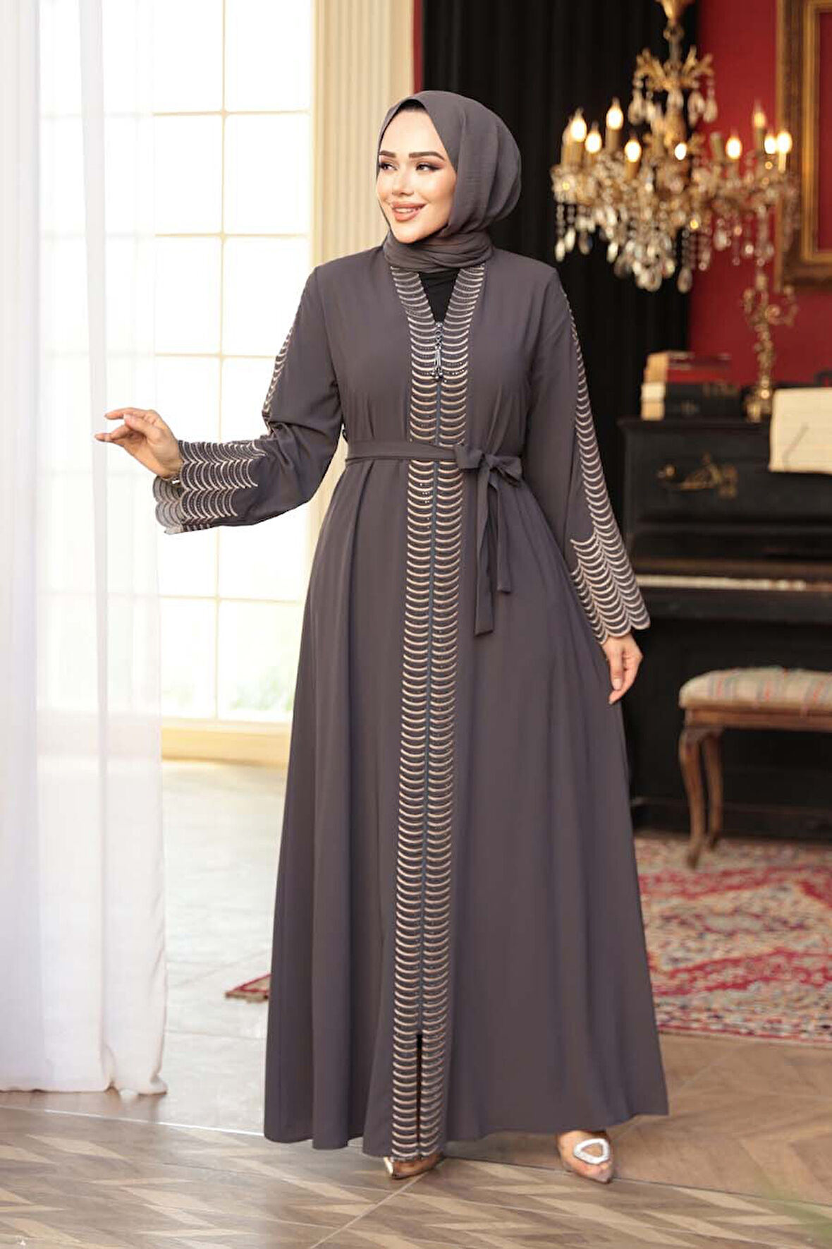 Nakış işlemeli Füme Tesettür Abaya 29114FU