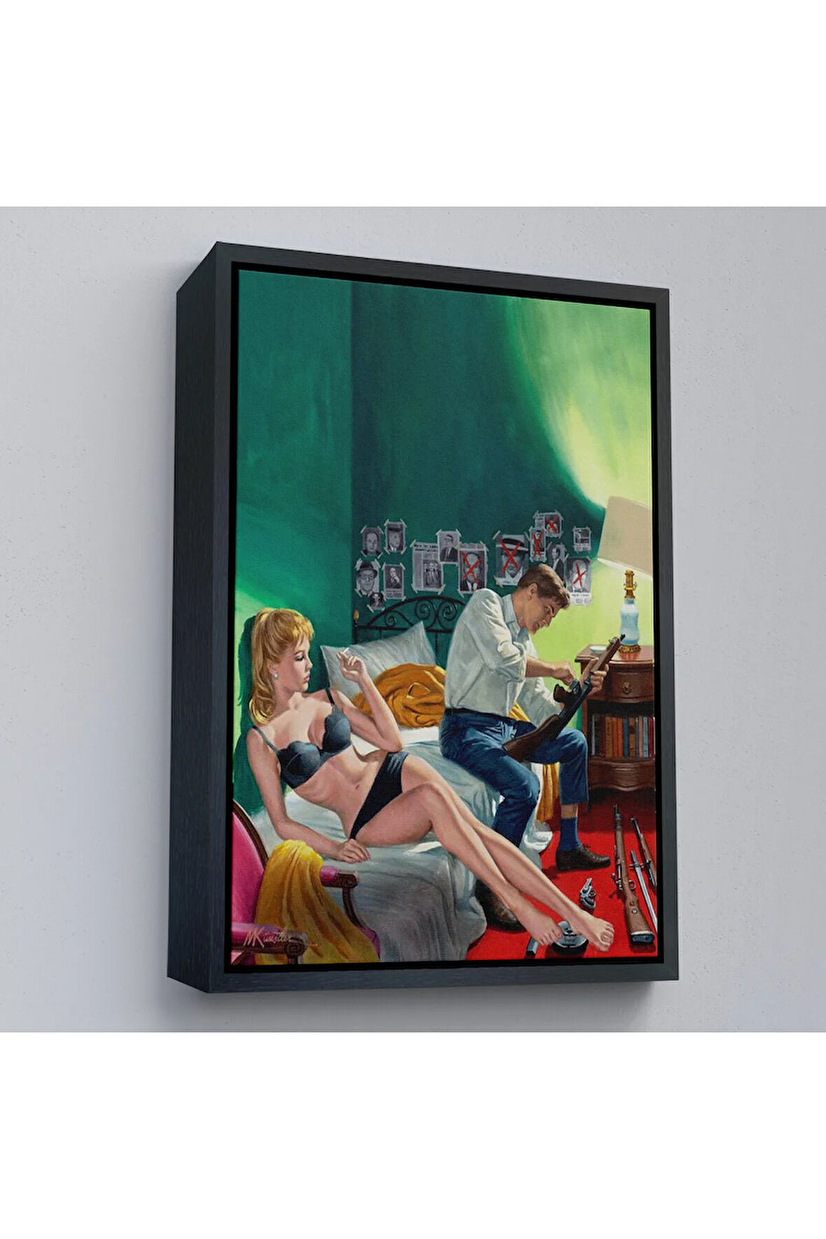 Ahşap Çerçeveli Kuşatılmış Suçlu Ve Ortağı Kadın Tablo-7724