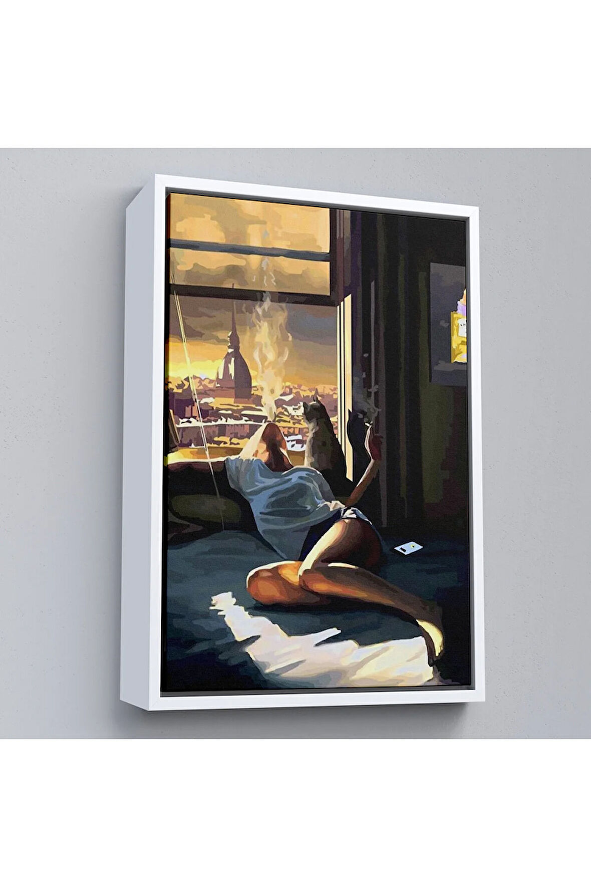 Ahşap Çerçeveli Cam KeTTÇ.KNVında Sıgara İçen Kadın Tablosu-7800