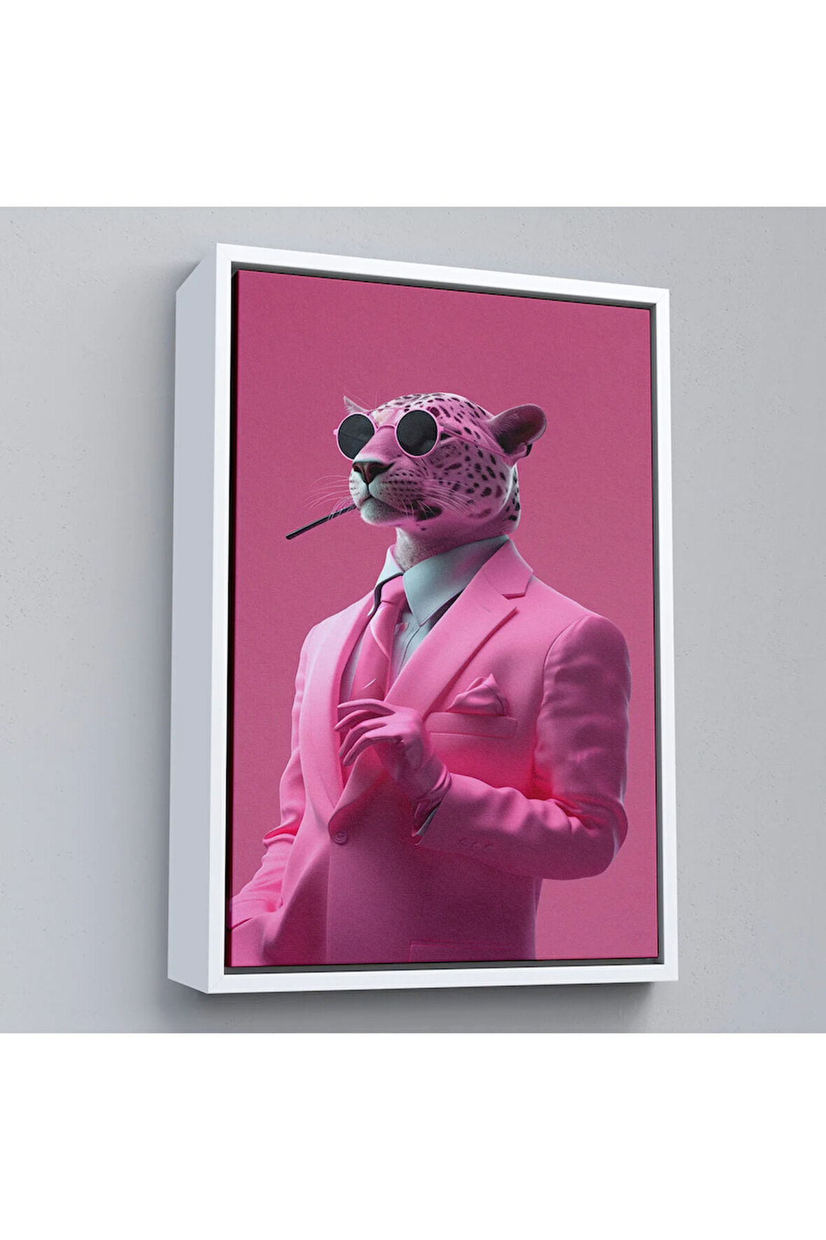 Ahşap Çerçeveli Sigara İçen Pembe Leopar Tablo-7859