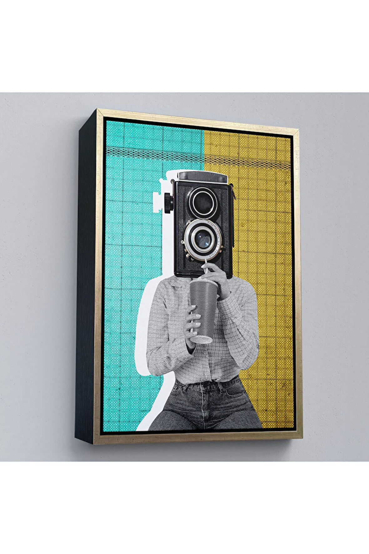 Ahşap Çerçeveli Kamera Kafalı Soyut Kadın Pop Art Tablosu-7872