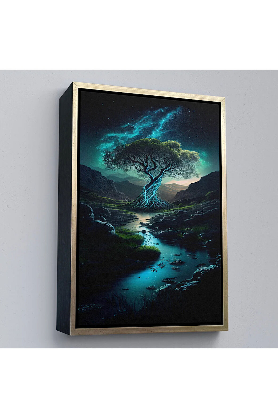 Ahşap Çerçeveli Karanlıktaki Gizemli Ağaç Tablosu-7882