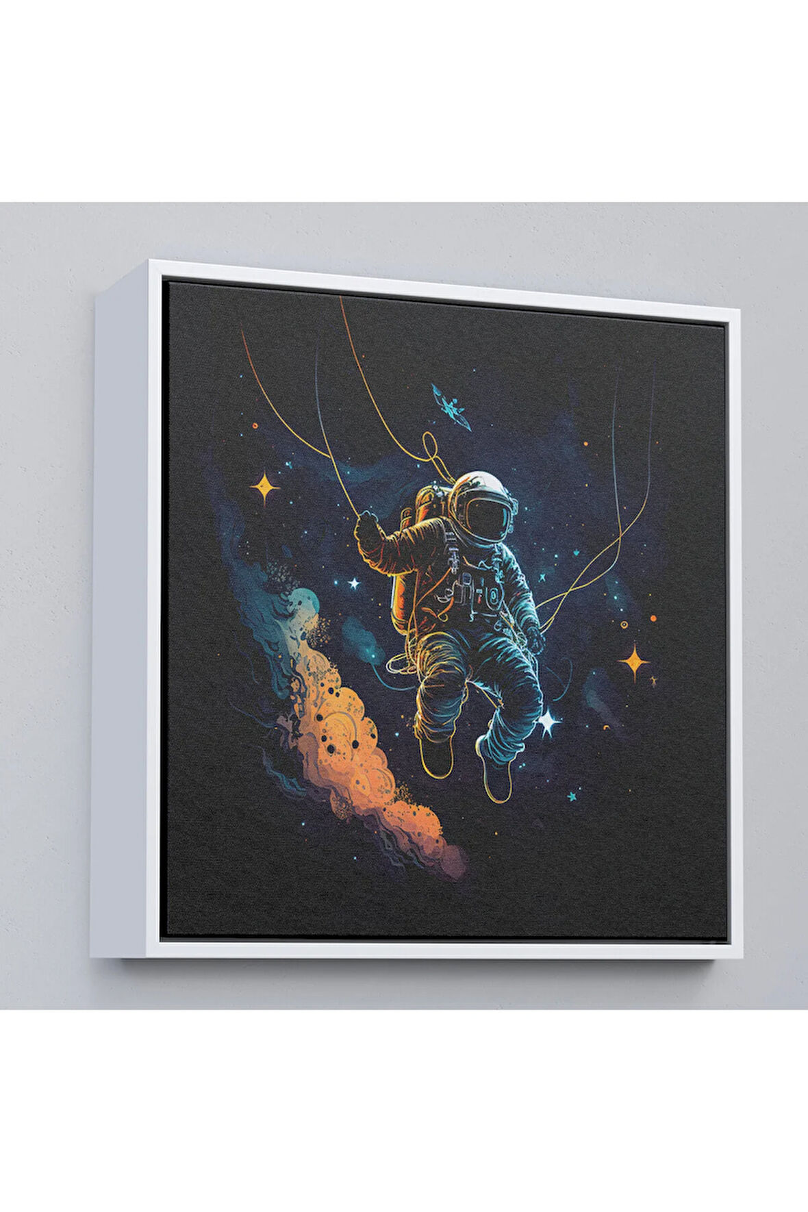 Ahşap Çerçeveli Uzayda Sallanan Astronot Tablosu-8312