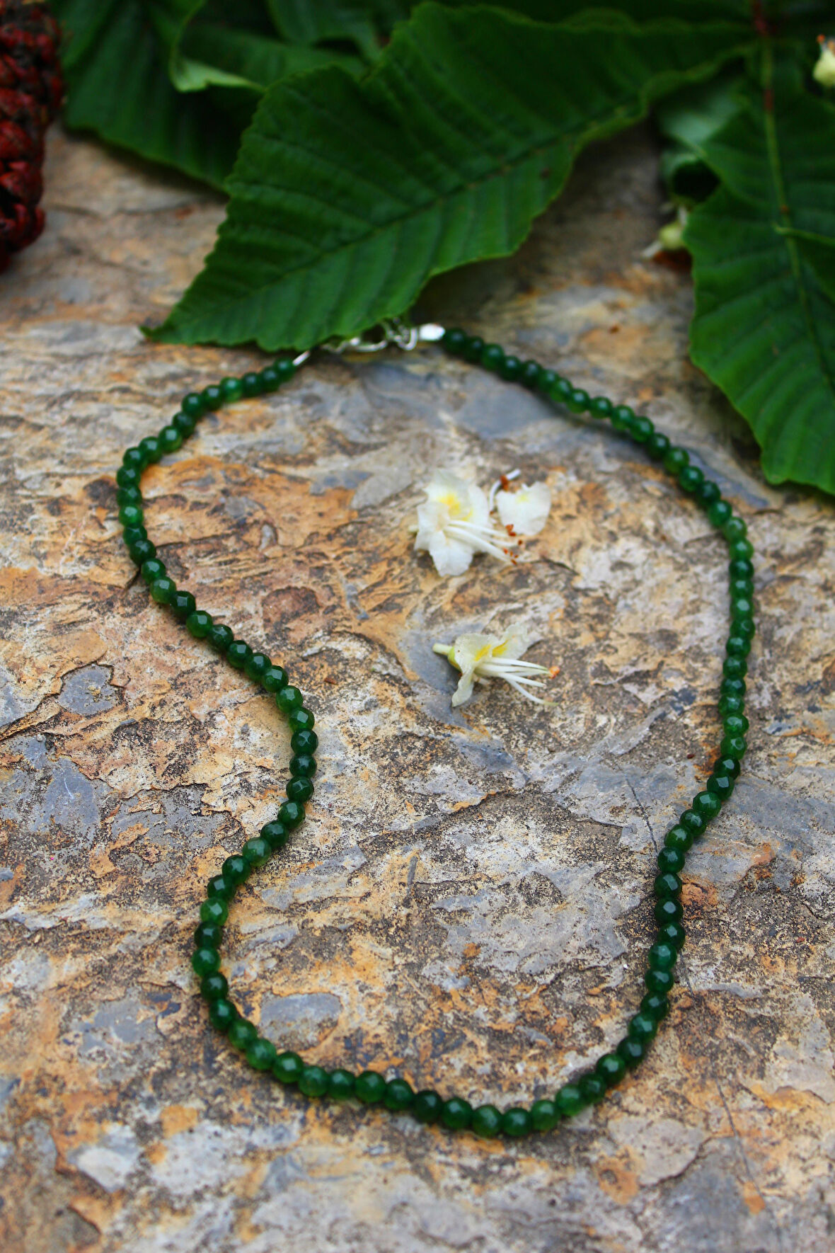 STONEAGE Bayan Kolye Yeşil Jade Ceyt Doğal Taş Dengeleyici ve İyileştirici