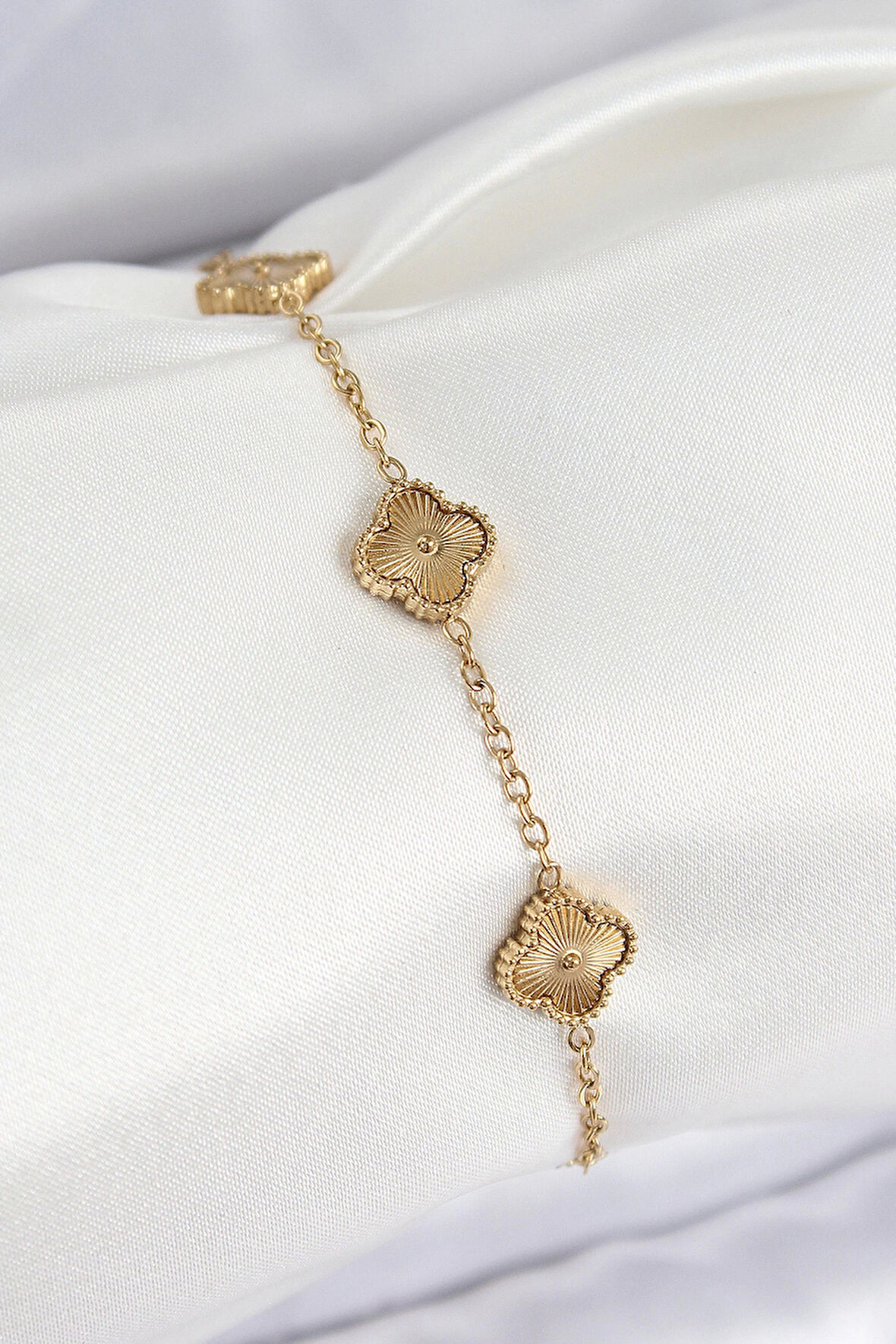 316L Çelik Gold Renk Yonca Kadın Bileklik