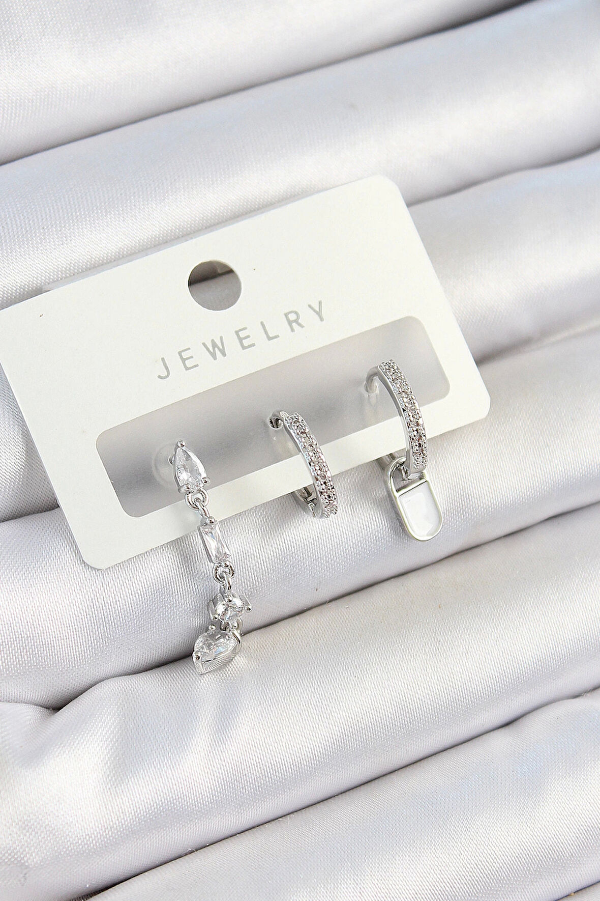 Pirinç Zirkon Taşlı Sallantılı Model Gümüş Renk 3'lü Çift Kadın Küpe Set