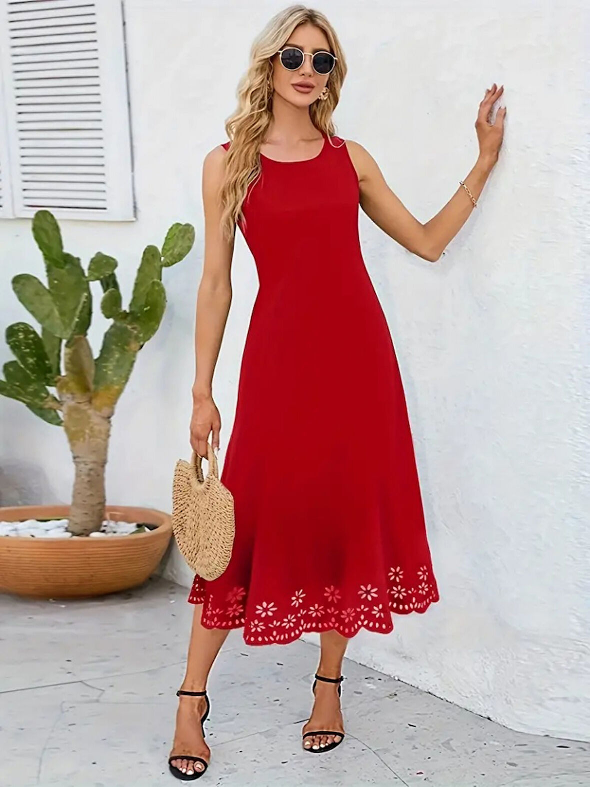 TUA MODA Kadın Kolsuz Etek Ucu Lazer Kesim çiçek Desenli Midi Boy Ithal Krep Elbise