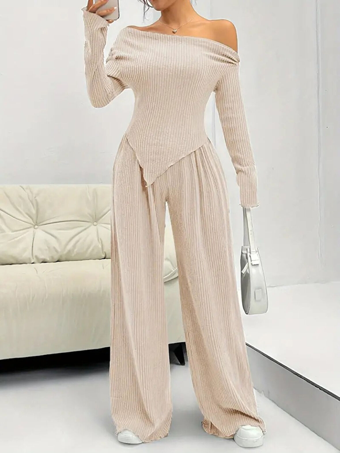 TUA MODA Kadın Uzun Kollu Omuzlardan Açık Asimetrik Kesim Kaşkorse Bluz Ve Pantolon Ikili Pantolon