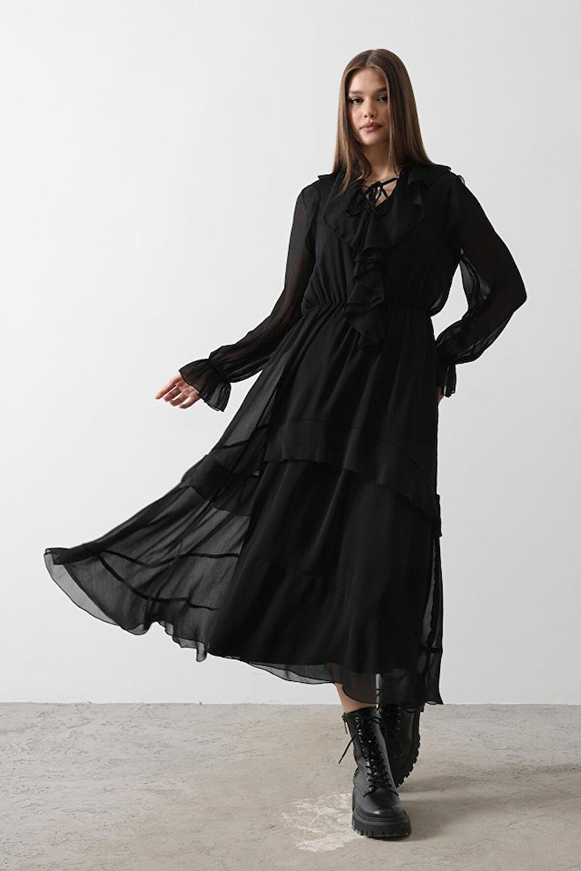 TUA MODA Fırfır Detaylı Şifon Elbise - Siyah