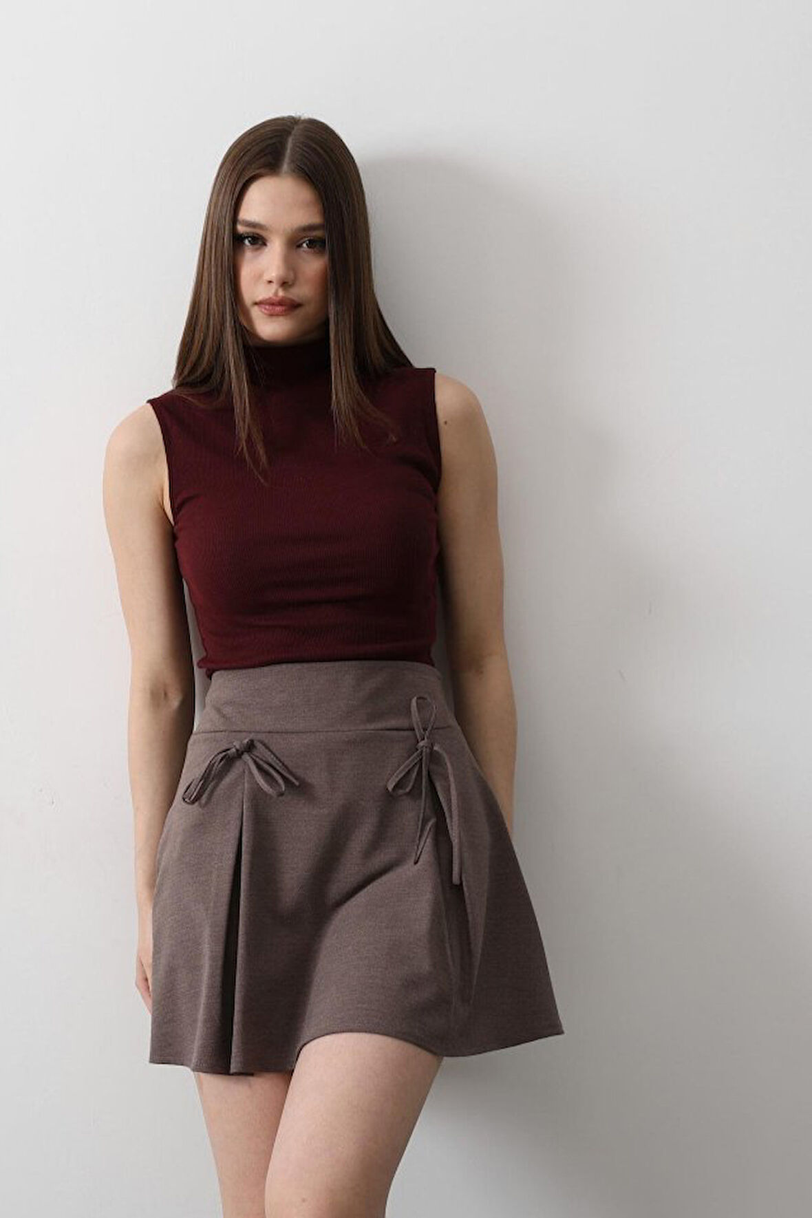 TUA MODA Kurdela Detaylı Mini Etek - Kahve