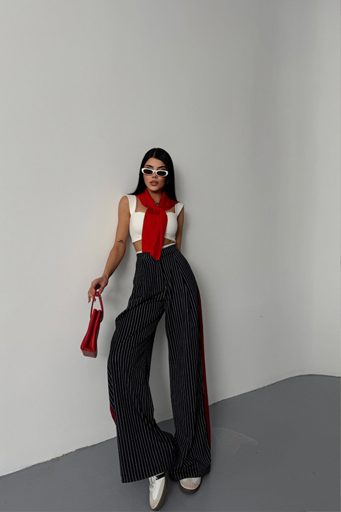 TUA MODA ÇİZGİLİ YANLAR ŞERİT DETAYLI PANTOLON - Lacivert