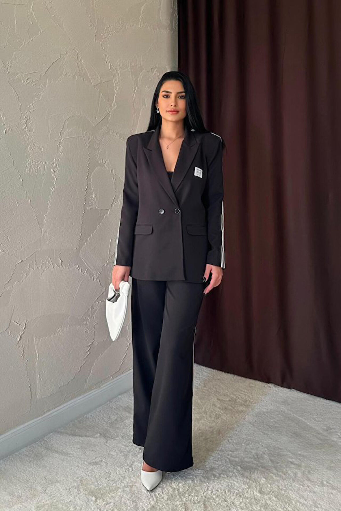 TUA MODA Siyah Alt Üst Yanları Şeritli Takım