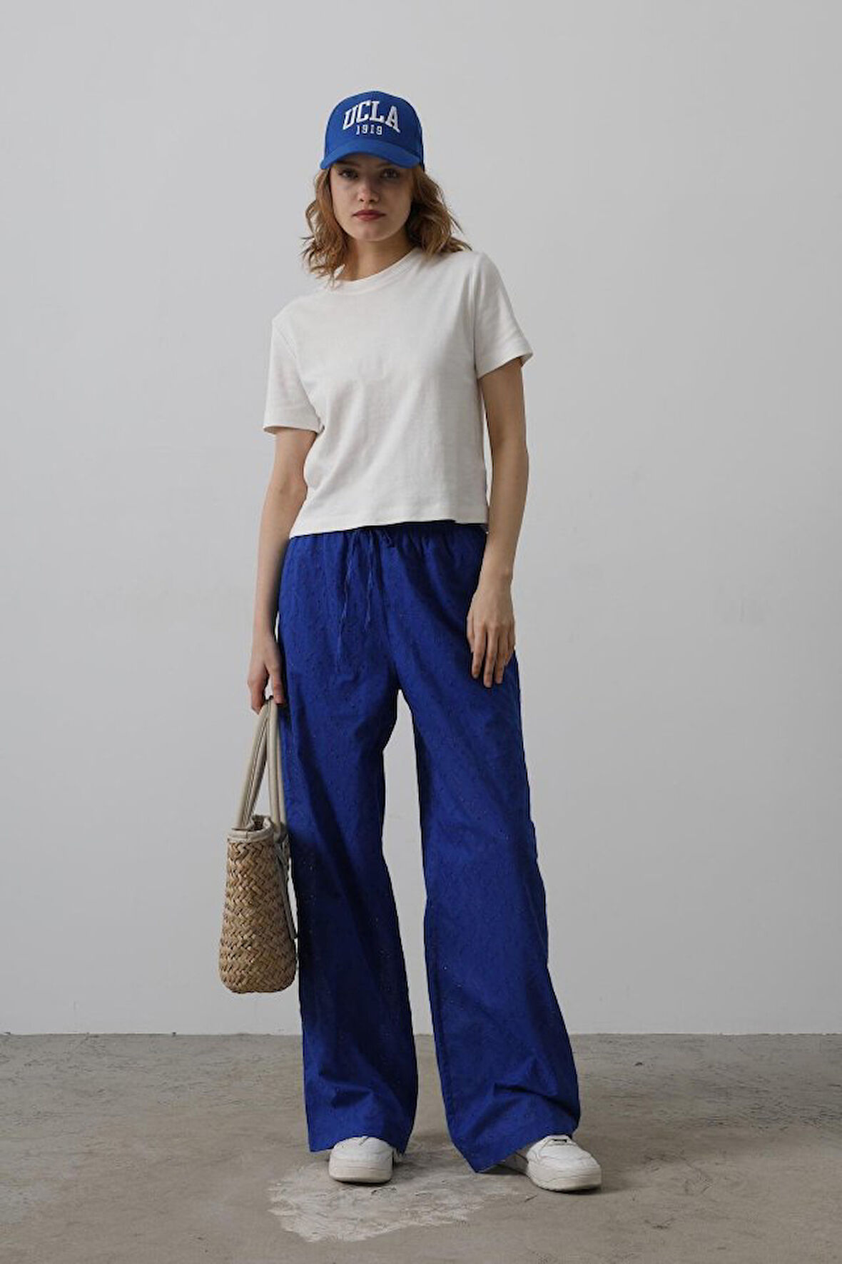 TUA MODA Beli Bağlamalı Brode Pantolon - Saks