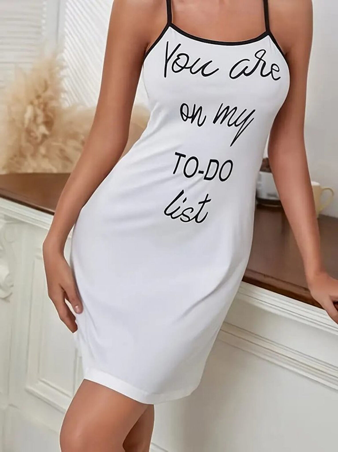 TUA MODA Kadın Kolsuz Askılı Sırt çapraz Detay To Do List Baskı Süprem Gecelik Elbise