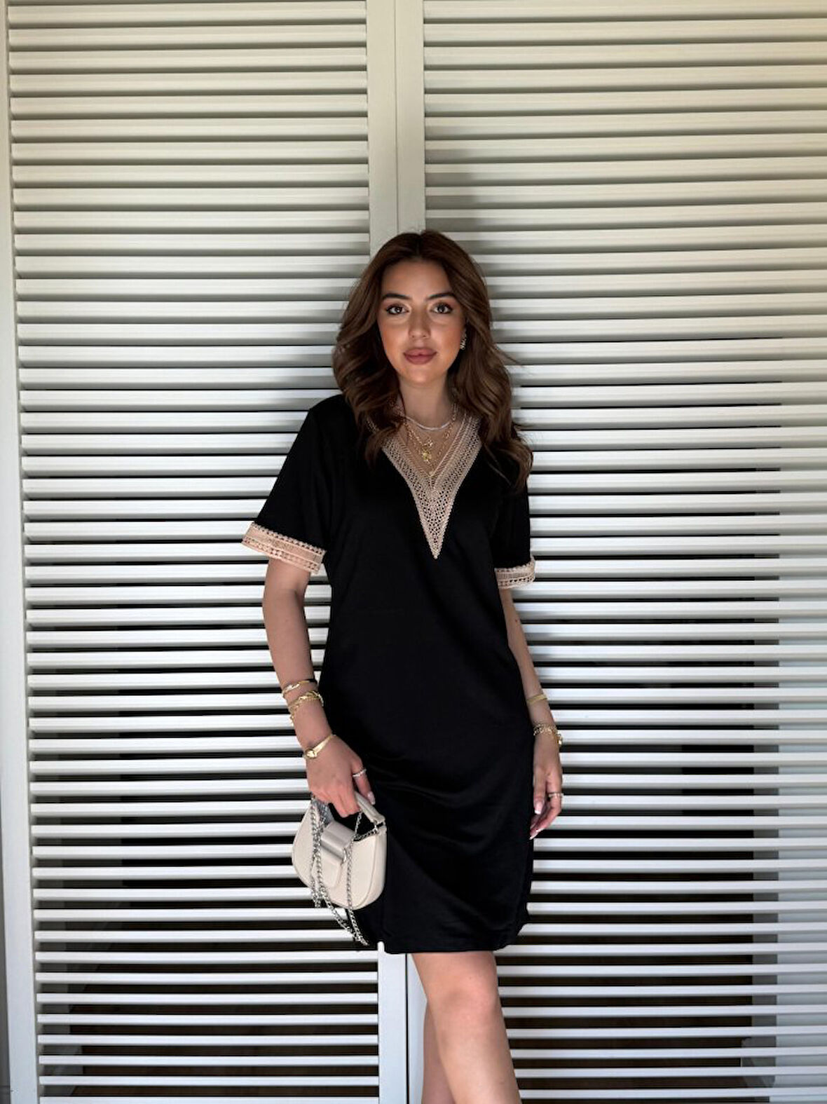 TUA MODA Kadın V Yaka Güpürlü İki İplik Elbise