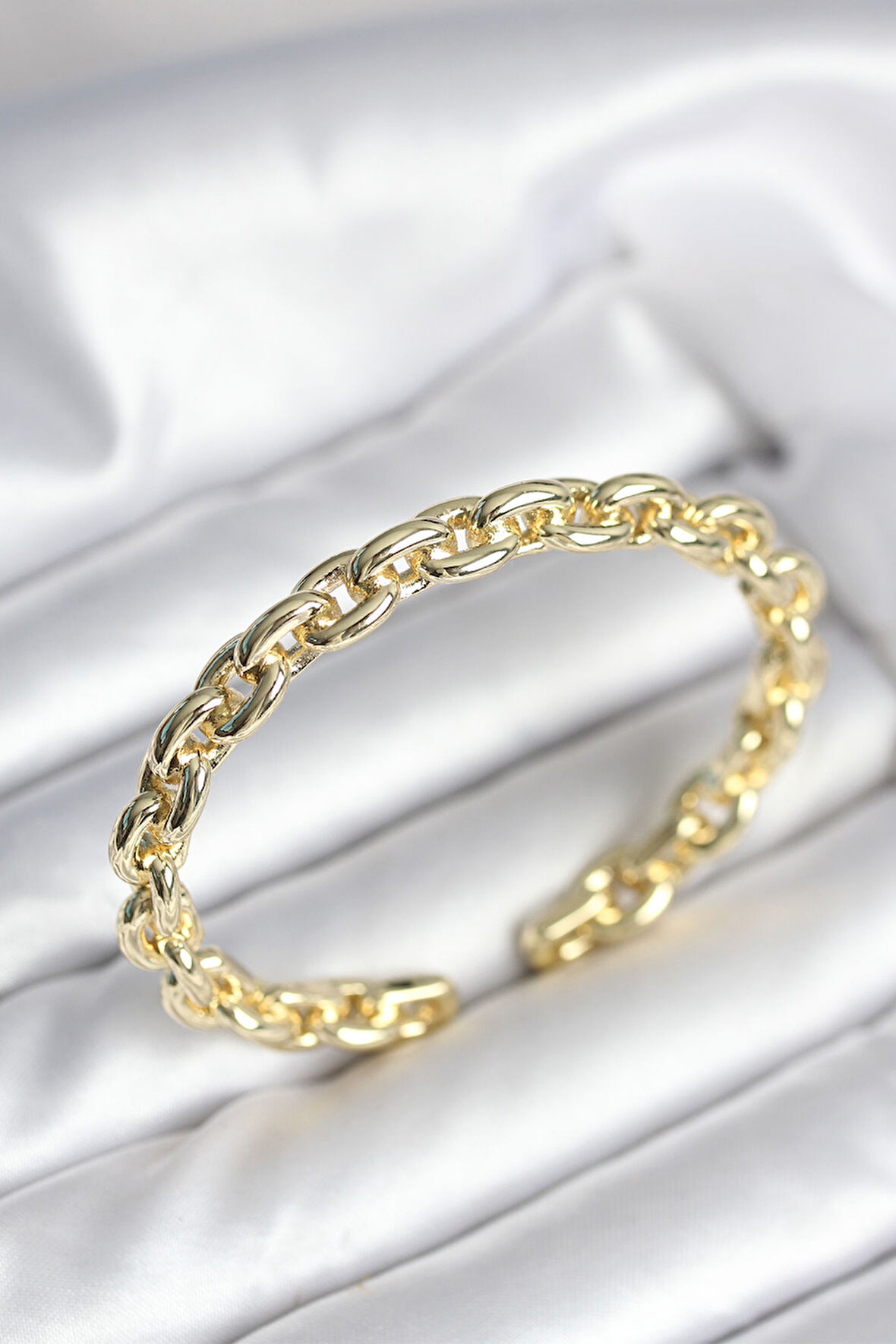 TUA MODA Zincir Model Gold Renk Pirinç Kadın Bileklik