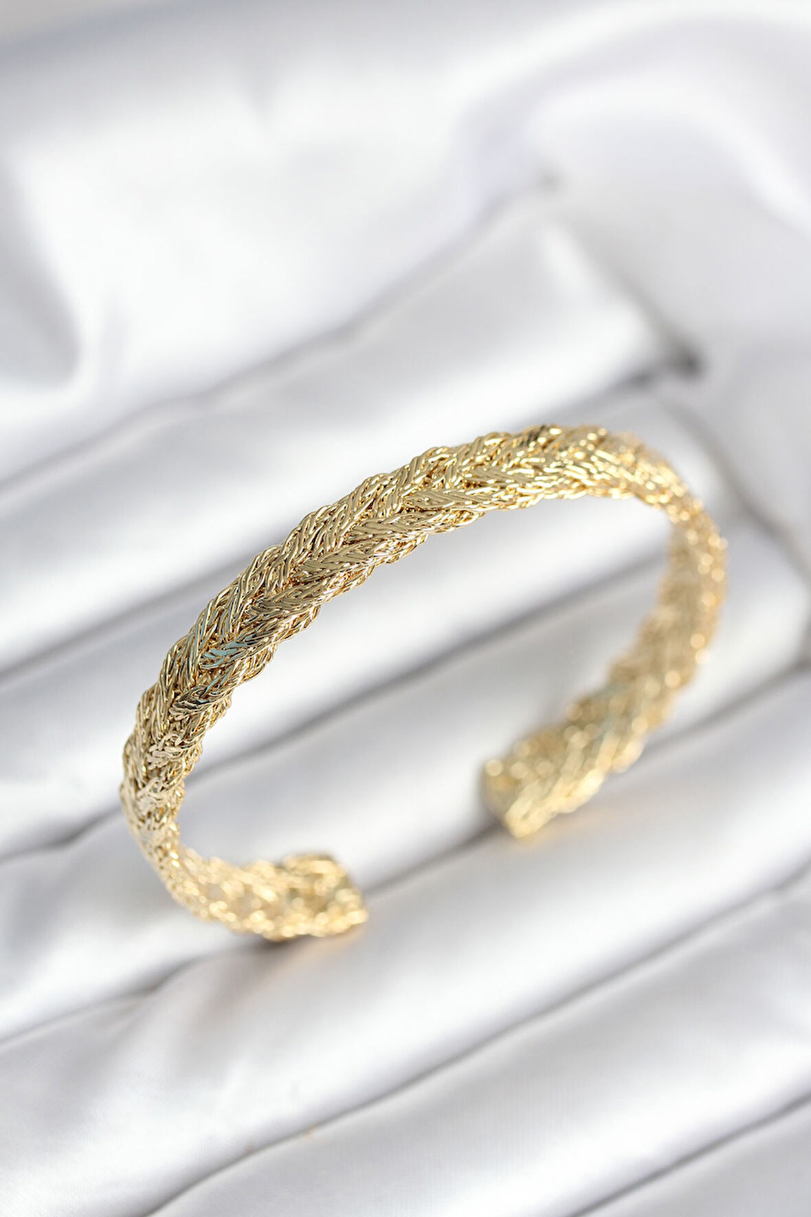 TUA MODA Ezme Zincir Model Gold Renk Kadın Bileklik