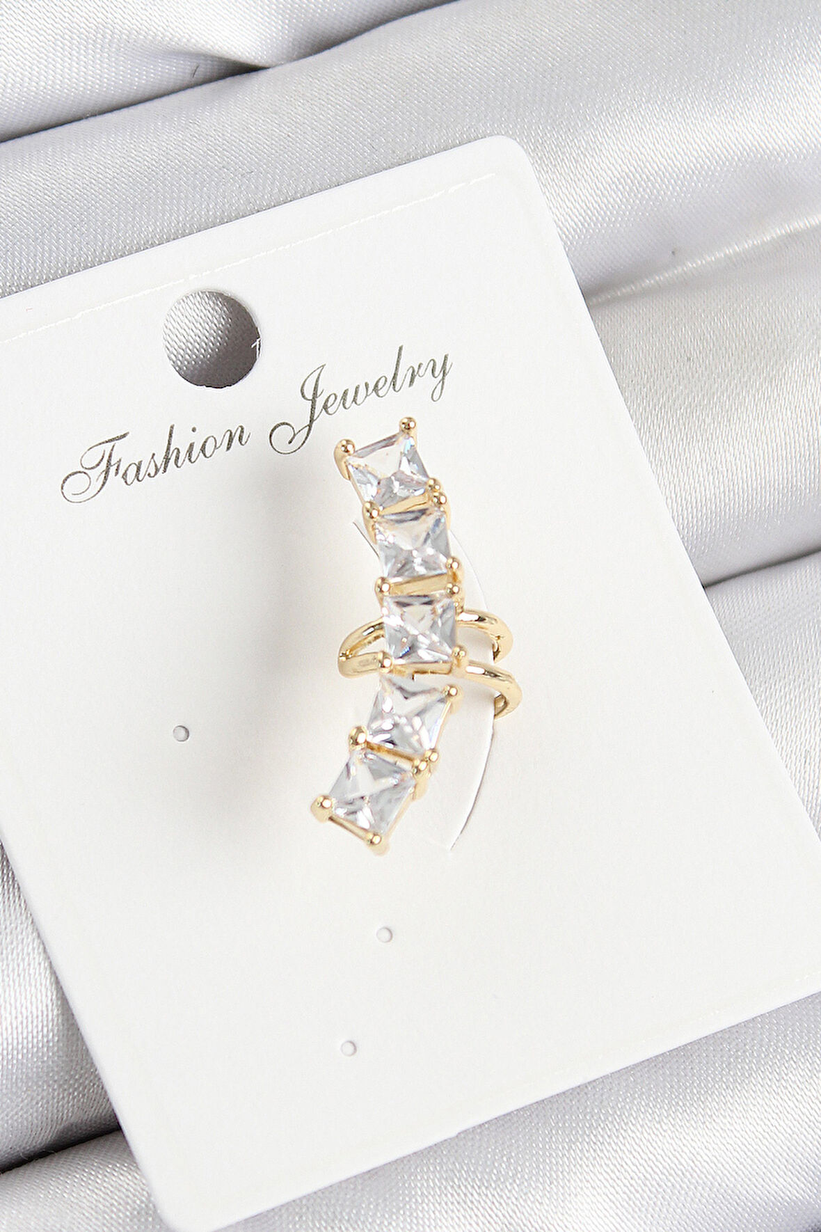 TUA MODA Pirinç Zirkon Taşlı Model Gold Renk Sağ Kıkırdak Küpe