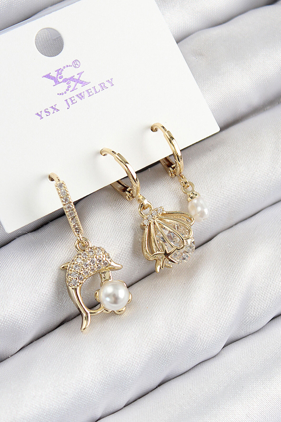 TUA MODA Pirinç Zirkon Taşlı 3'lü Yunus Balığı Ve İstiridye Model Gold Renk Kadın Küpe