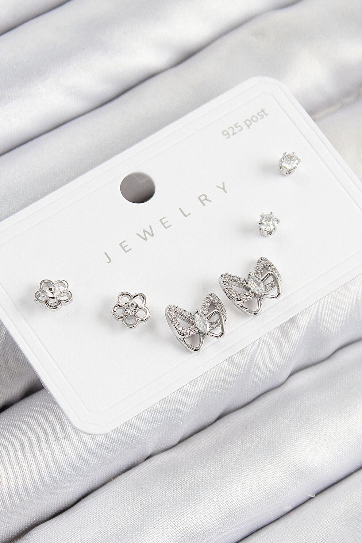 TUA MODA Pirinç Zirkon Taşlı Kelebek Model Gümüş Renk 925 Ayar Gümüş Çivi Kadın Küpe Set