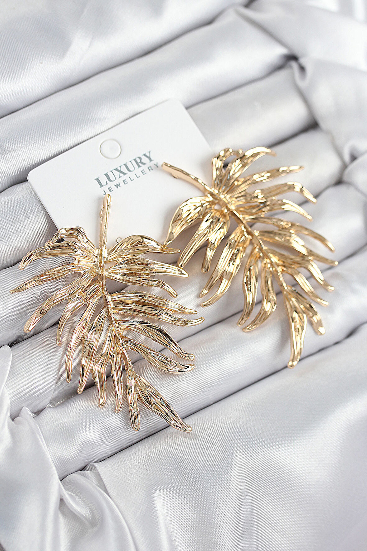 TUA MODA Pirinç Yaprak Model Gold Renk Kadın Küpe