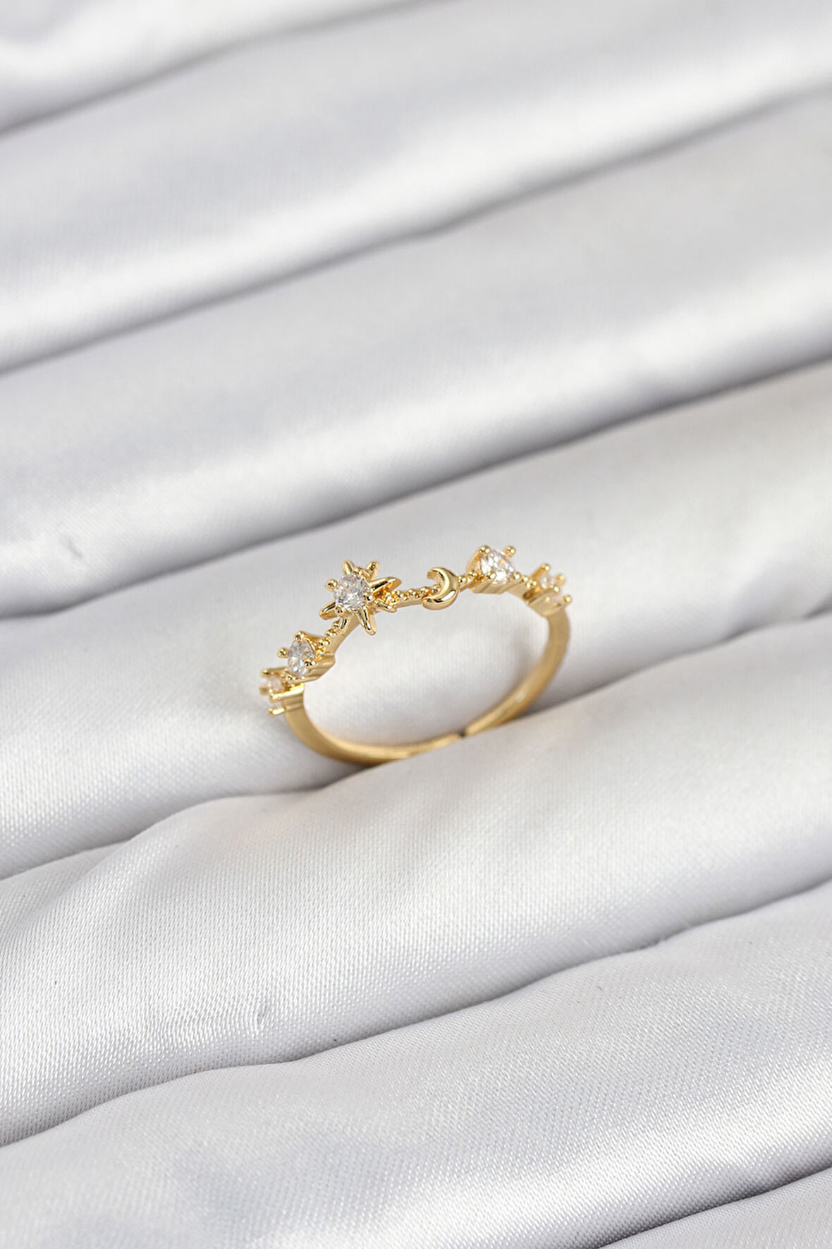 TUA MODA Pirinç Gold Renk Manifest Kadın Yüzük