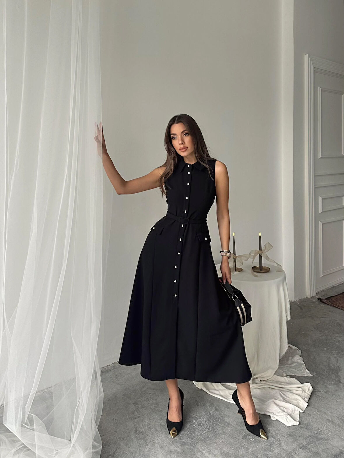 Carolina İnci Düğmeli Uzun Atlas Elbise