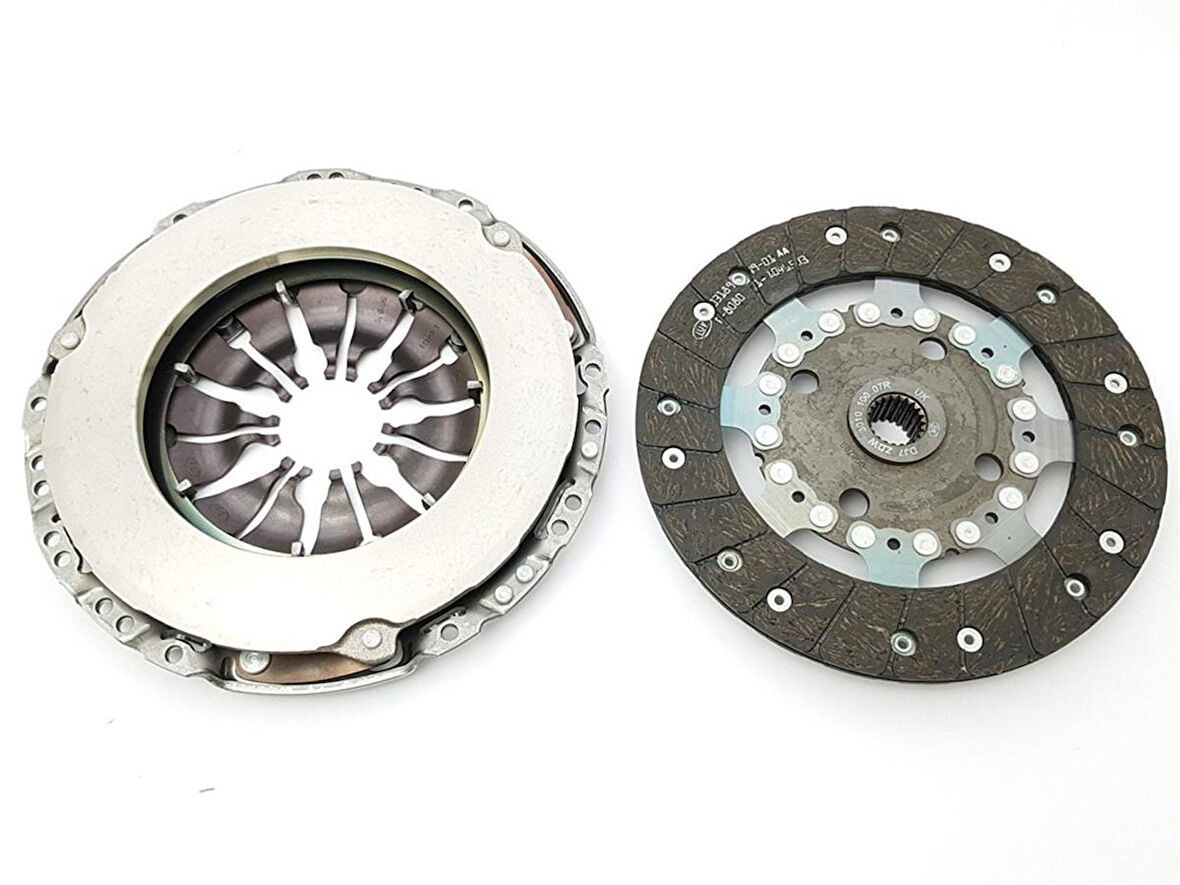 AISIN KE-RE20R-DEBRİYAJ SETİ (BASKI+BALATA) RULMANSIZ 6 İLERİ NISSAN QASHQAI 1.5 DCI  302057505R