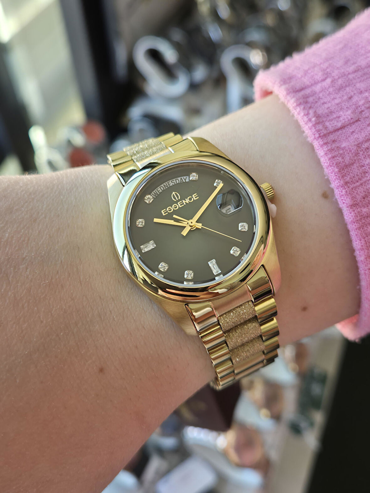 ES6908FE.170SS ESSENCE KADIN KOL SAATİ ORJİNAL 2 YIL GARANTİLİ ŞIK VE ESTETİĞİN BİRLEŞTİĞİ ÜRÜN SU GEÇİRMEZ