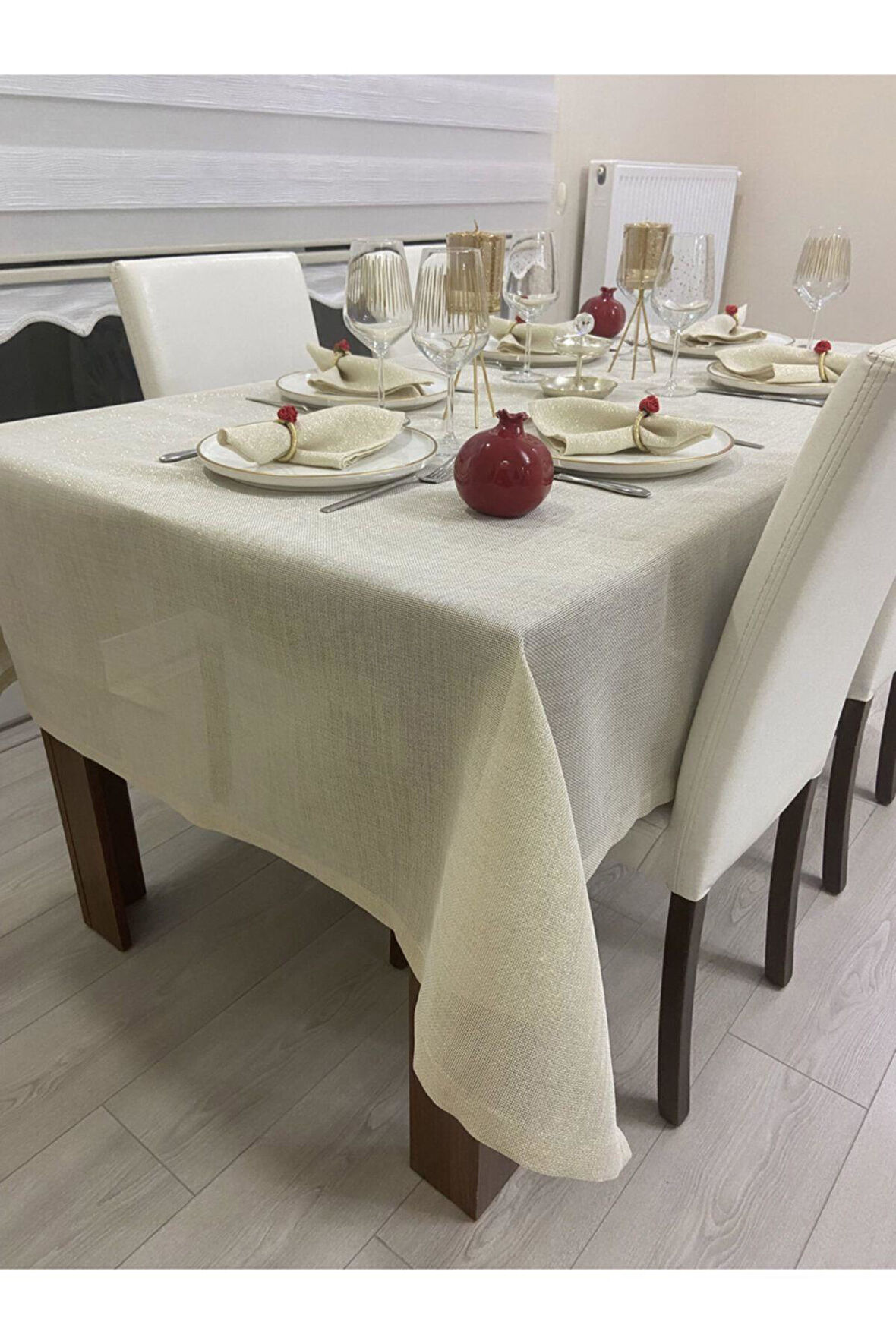 Keten Görünümlü Simli Linen Masa Örtüsü Gold 25 Parça