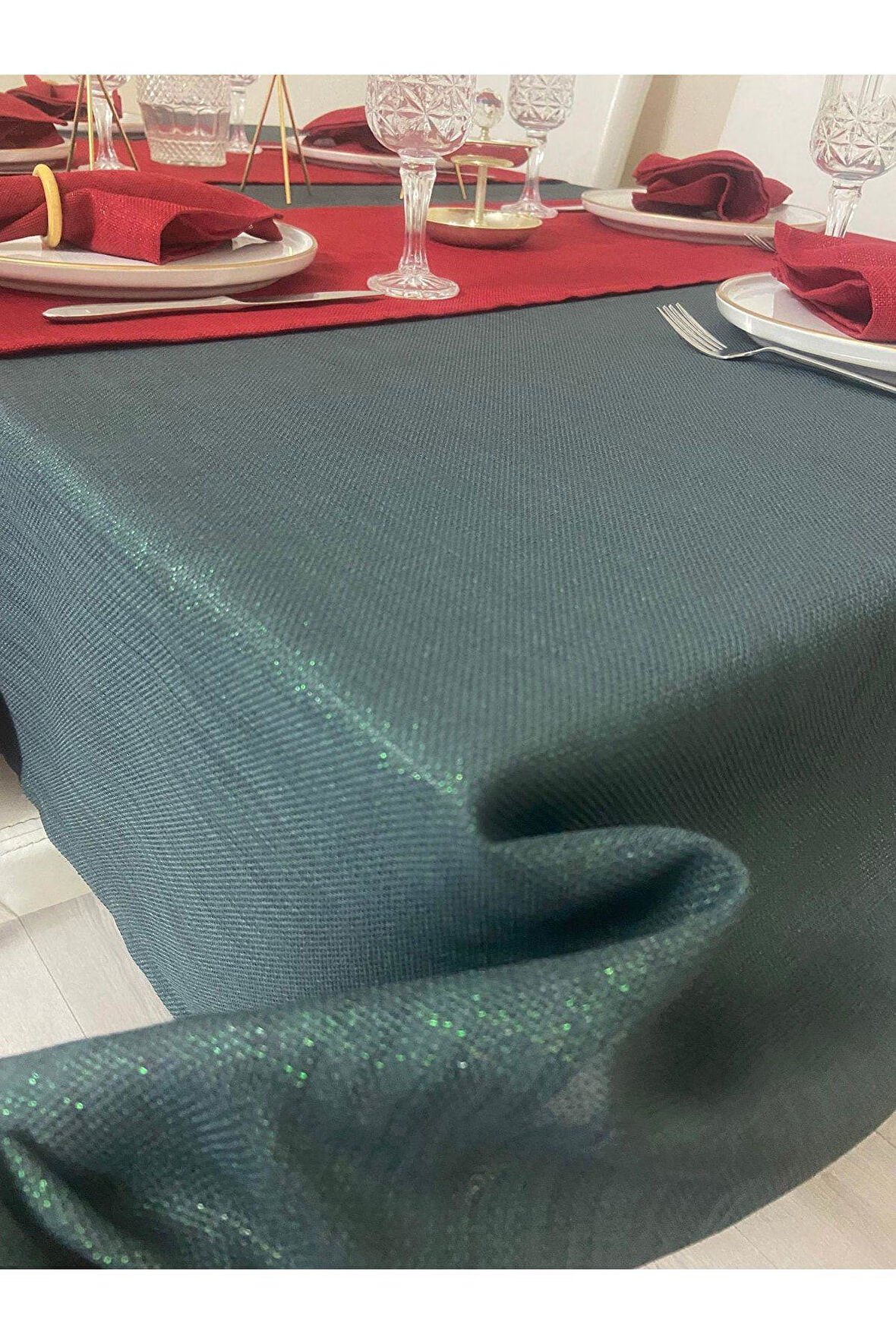 Simli Dertsiz Salon Masa Örtüsü Füme 25 Parça