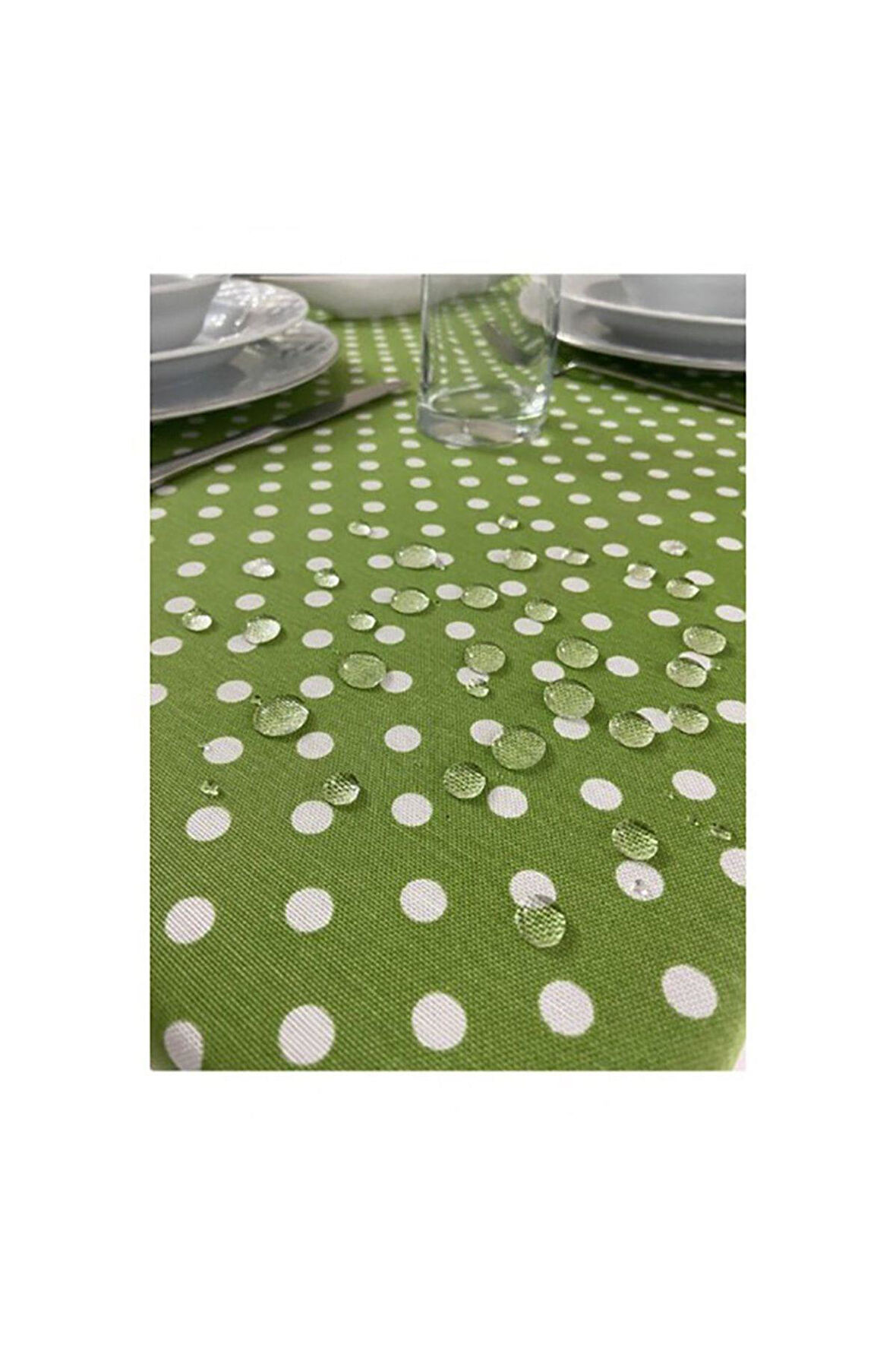 Sıvıya Dayanıklı Yuvarlak Dertsiz Puanlı Masa Örtüsü