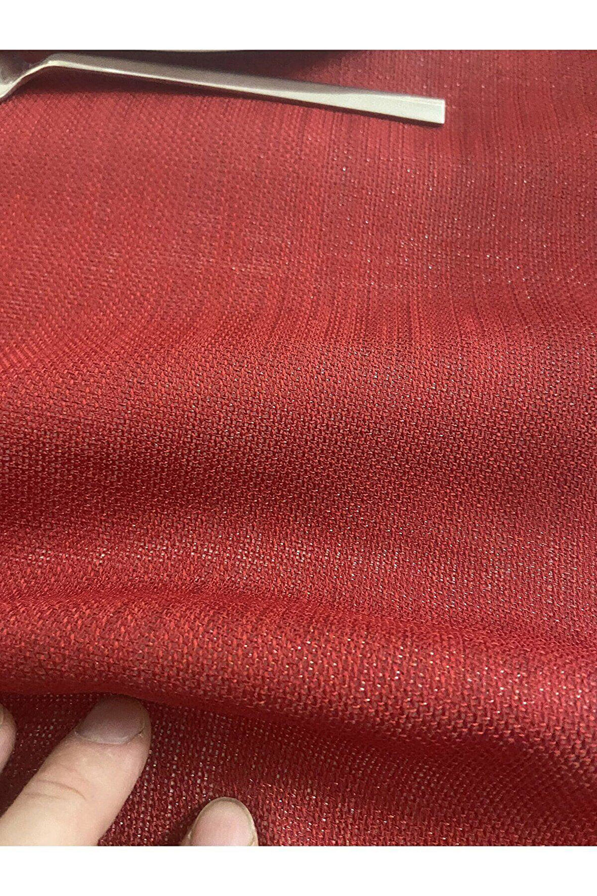 Simli Dertsiz Oval Masa Örtüsü Beyaz 150x210