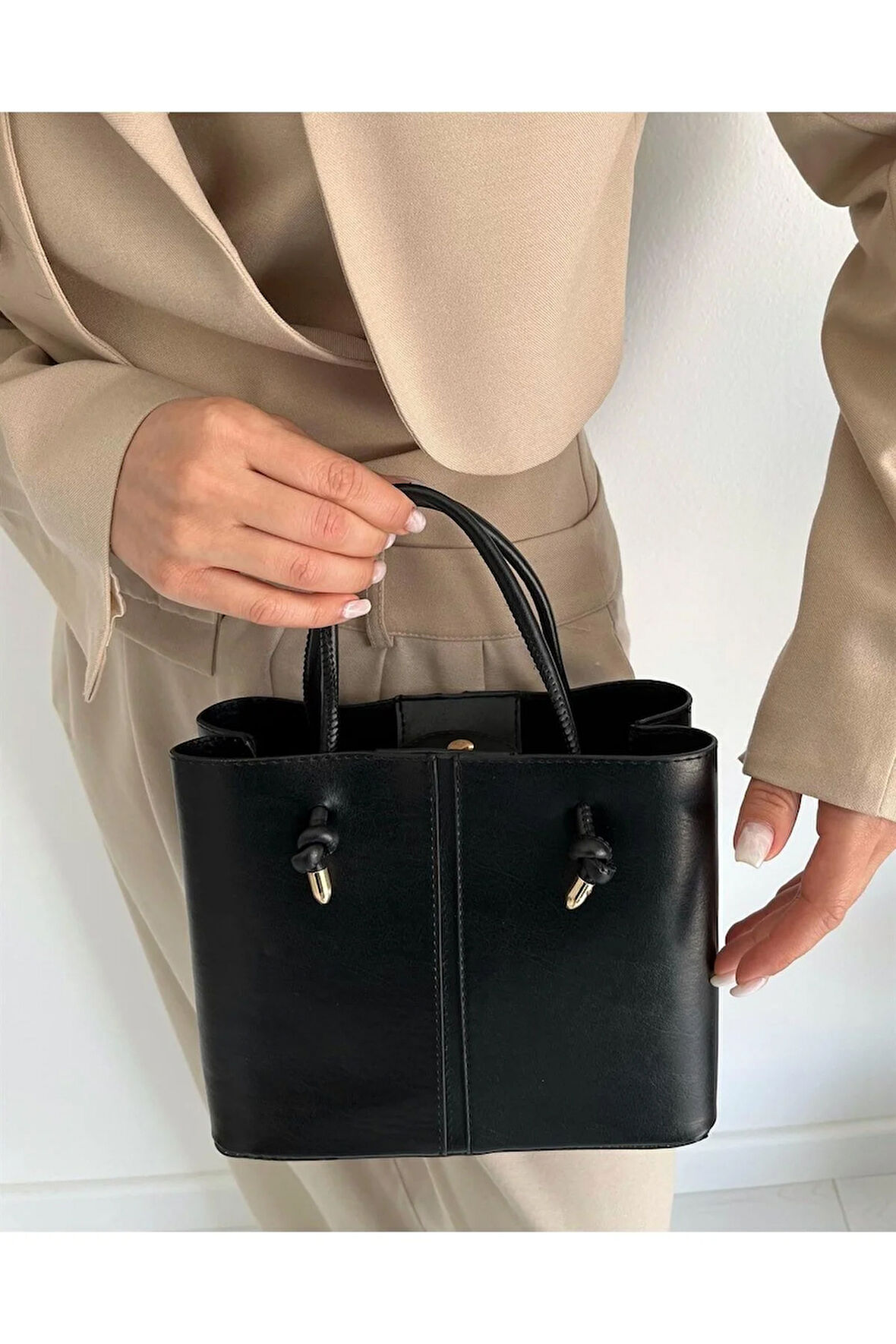 Kadın Siyah Omuz Çanta