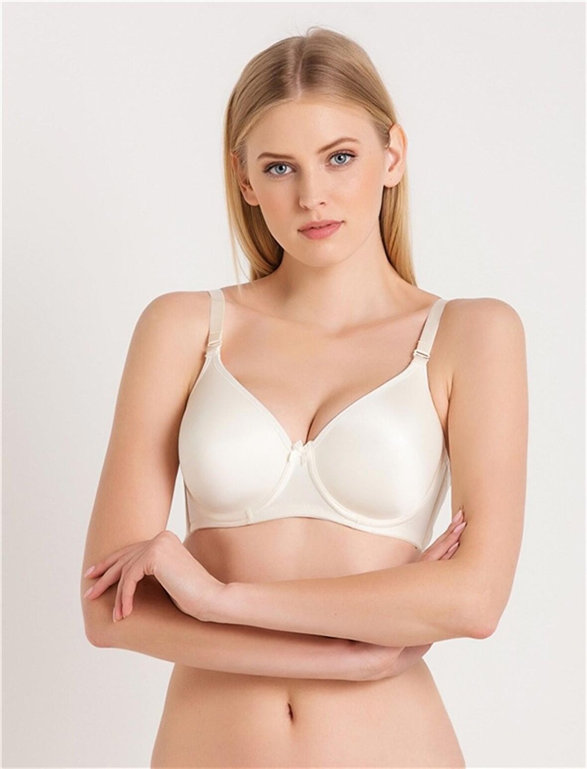 Basic İnce Süngerli Büyük Beden Toparlayıcı Sütyen- 5738